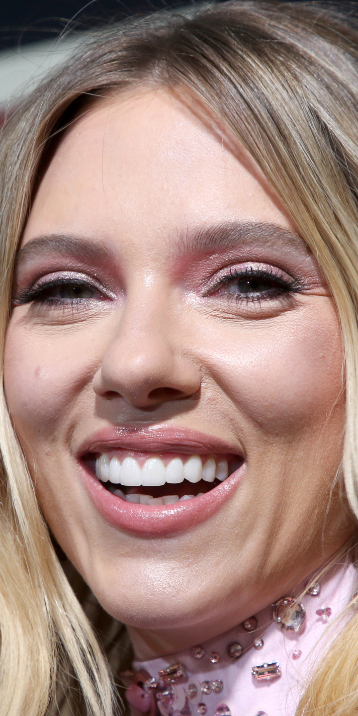 Téléchargez des papiers peints mobile Scarlett Johansson, Le Sourire, Blond, Visage, Américain, Célébrités, Actrice gratuitement.