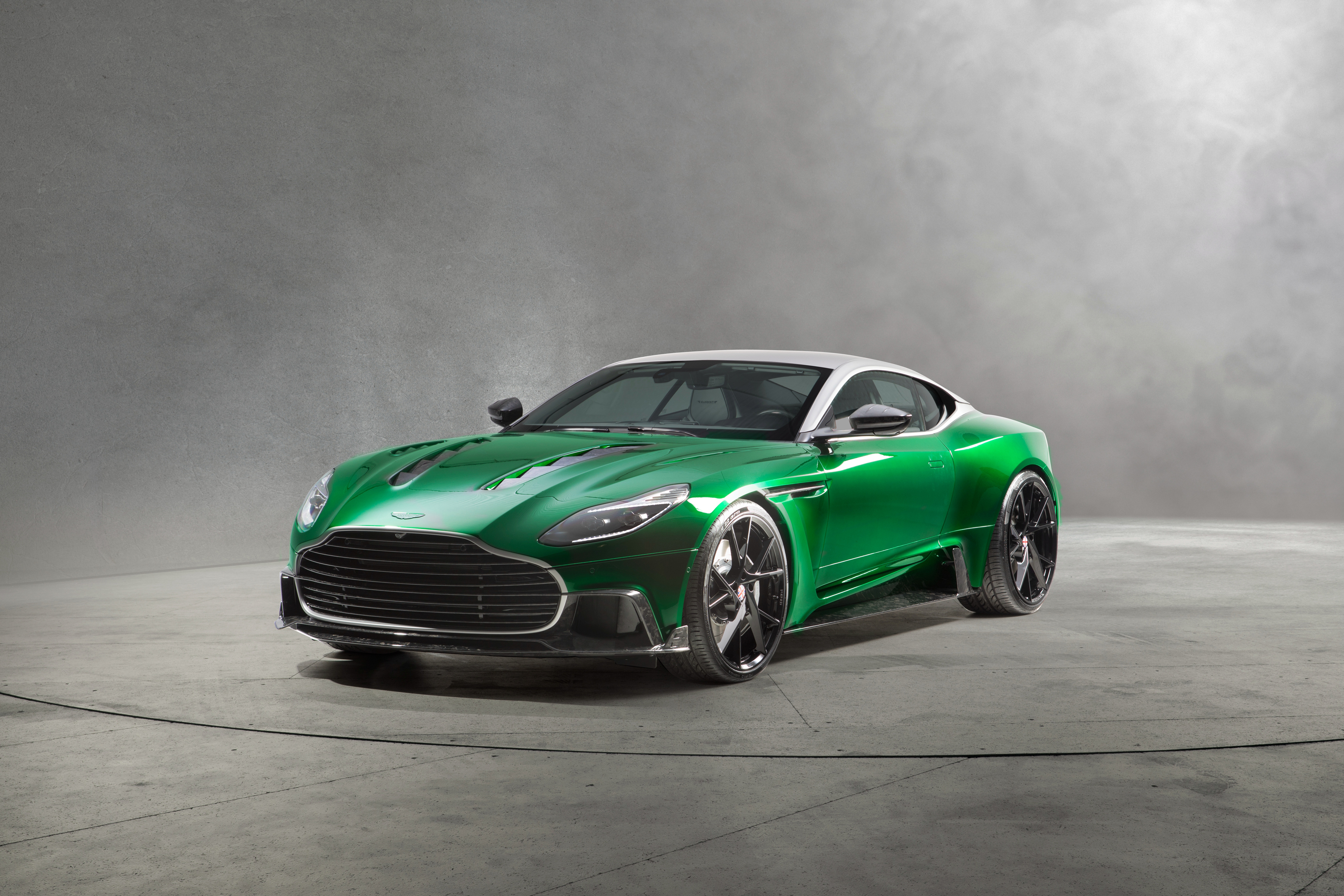 Download mobile wallpaper Aston Martin, Car, Supercar, Aston Martin Db11, Vehicles, Green Car for free.