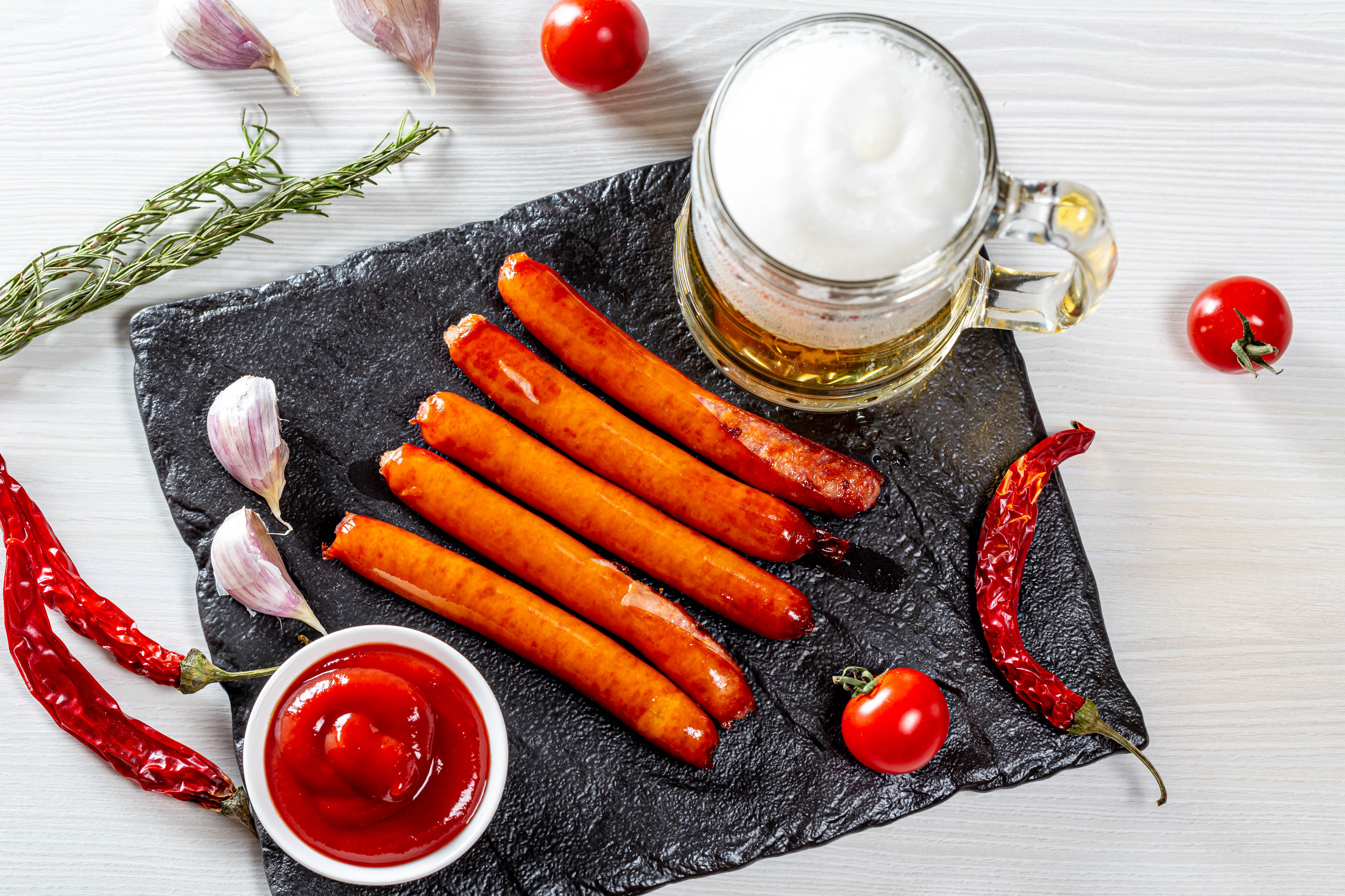 Free download wallpaper Food, Pepper, Meat, Beer, Still Life, Tomato, Sausage, Ketchup on your PC desktop
