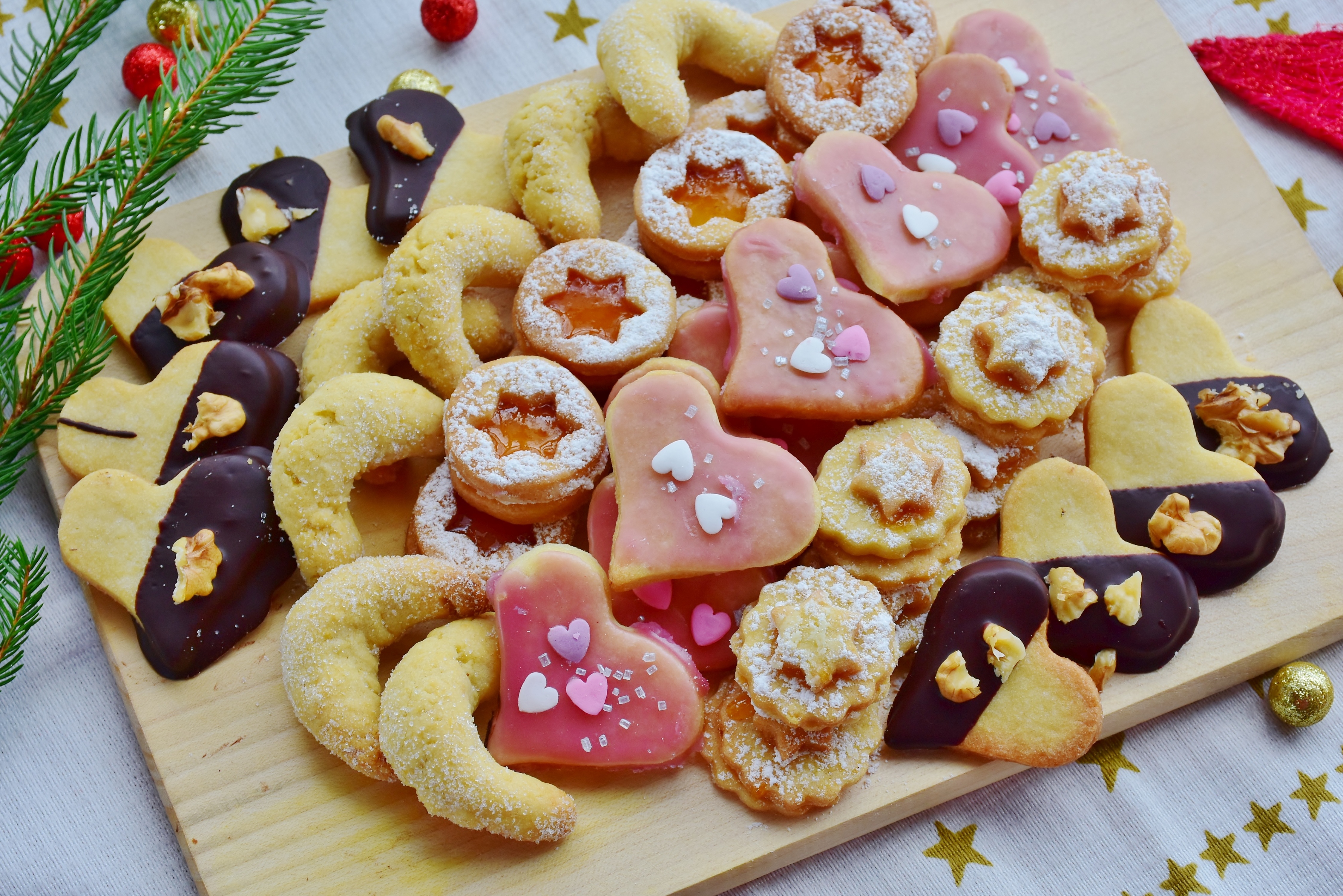Téléchargez gratuitement l'image Nourriture, Chocolat, Noël, Biscuit, Coeur sur le bureau de votre PC