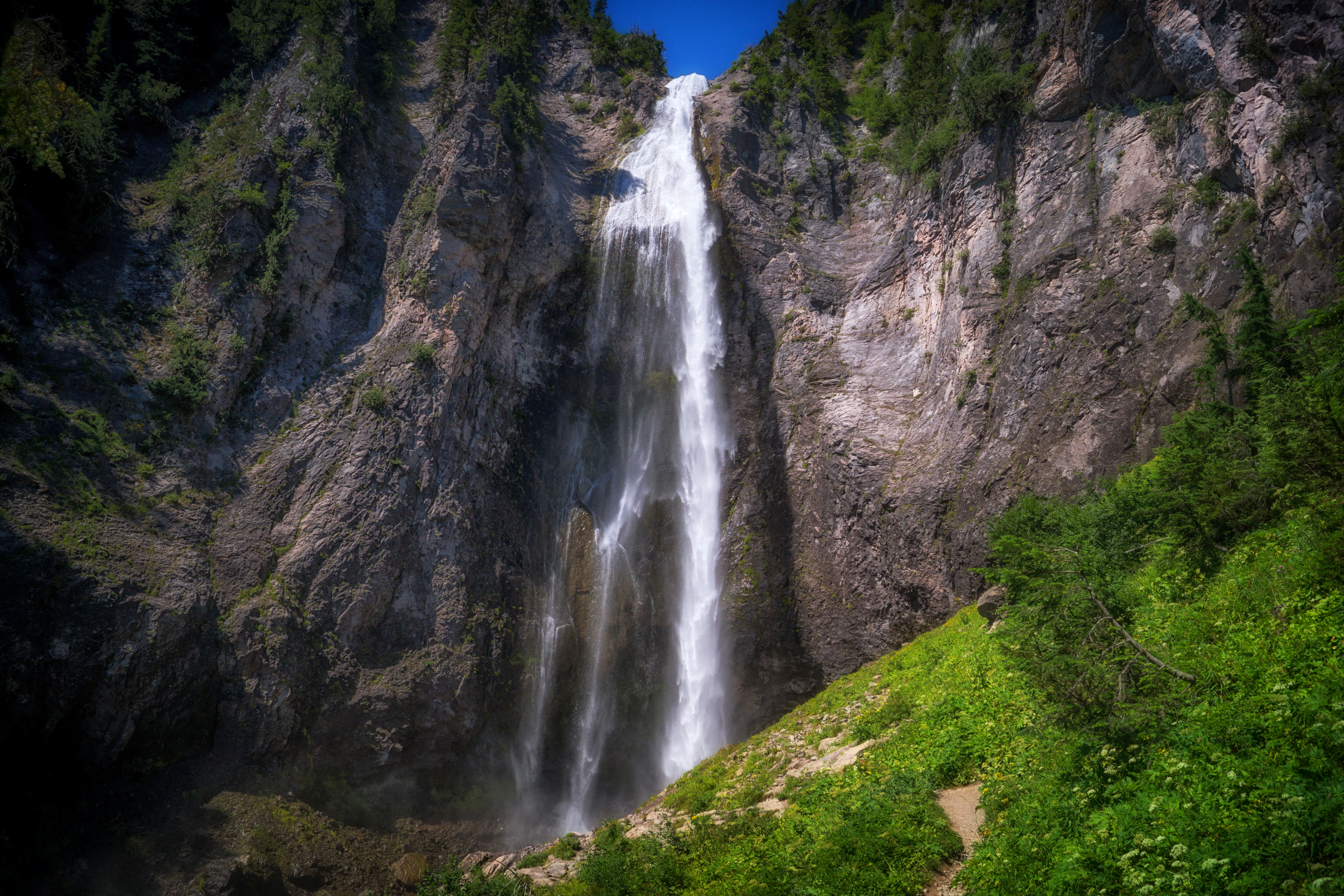 Laden Sie das Natur, Wasserfälle, Wasserfall, Klippe, Erde/natur-Bild kostenlos auf Ihren PC-Desktop herunter