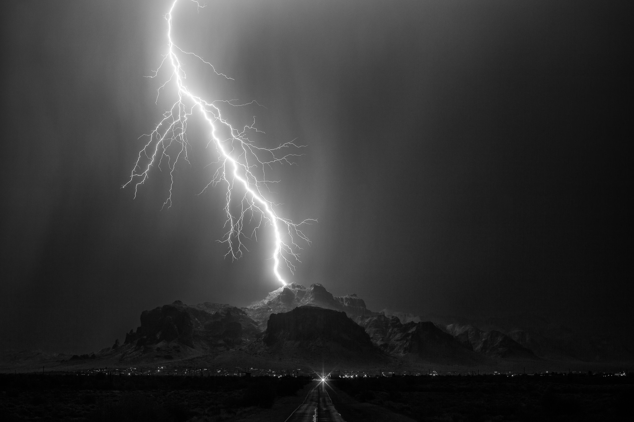 Download mobile wallpaper Night, Lightning, Mountain, Photography, Black & White for free.