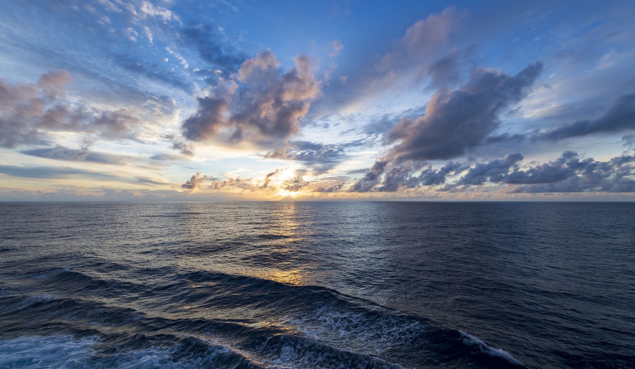 Free download wallpaper Nature, Sky, Horizon, Ocean, Earth, Cloud on your PC desktop