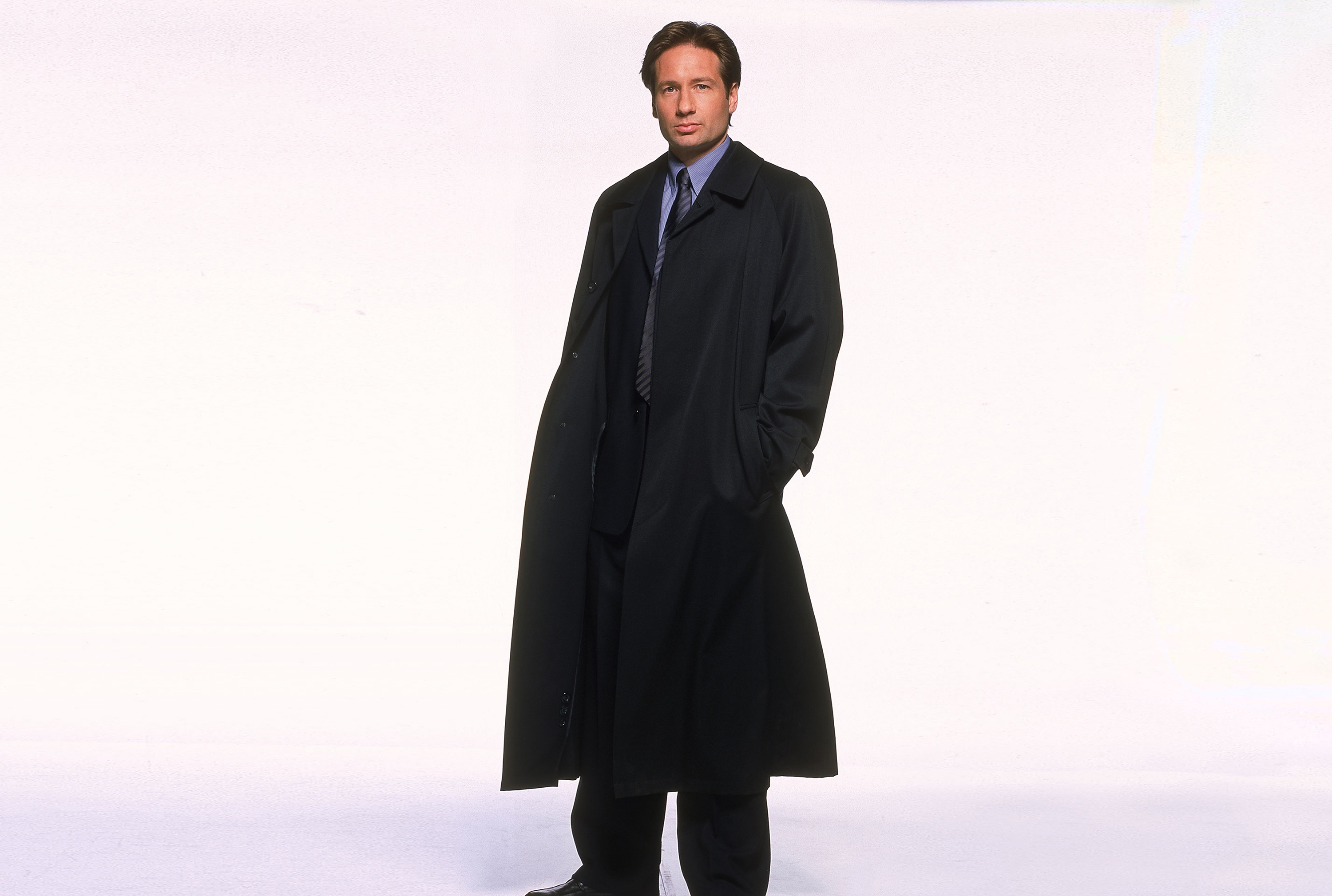 Download mobile wallpaper David Duchovny, Tv Show, The X Files, Fox Mulder for free.