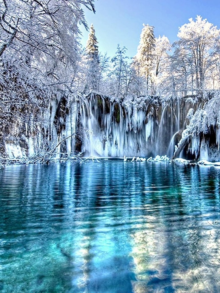 Download mobile wallpaper Winter, Ice, Snow, Lake, Forest, Earth, Hdr, Cold for free.