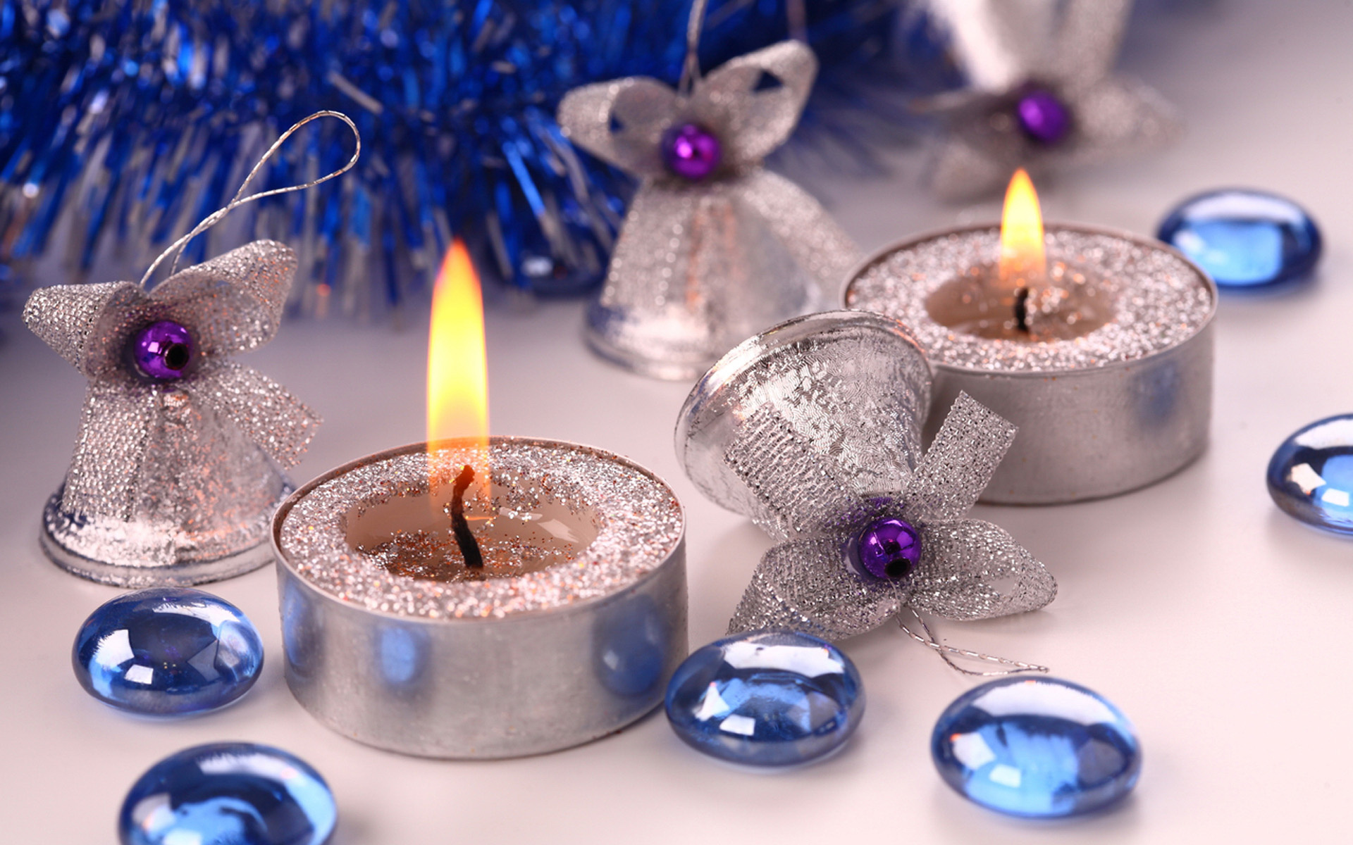 Download mobile wallpaper Christmas, Holiday, Candle, Christmas Ornaments for free.
