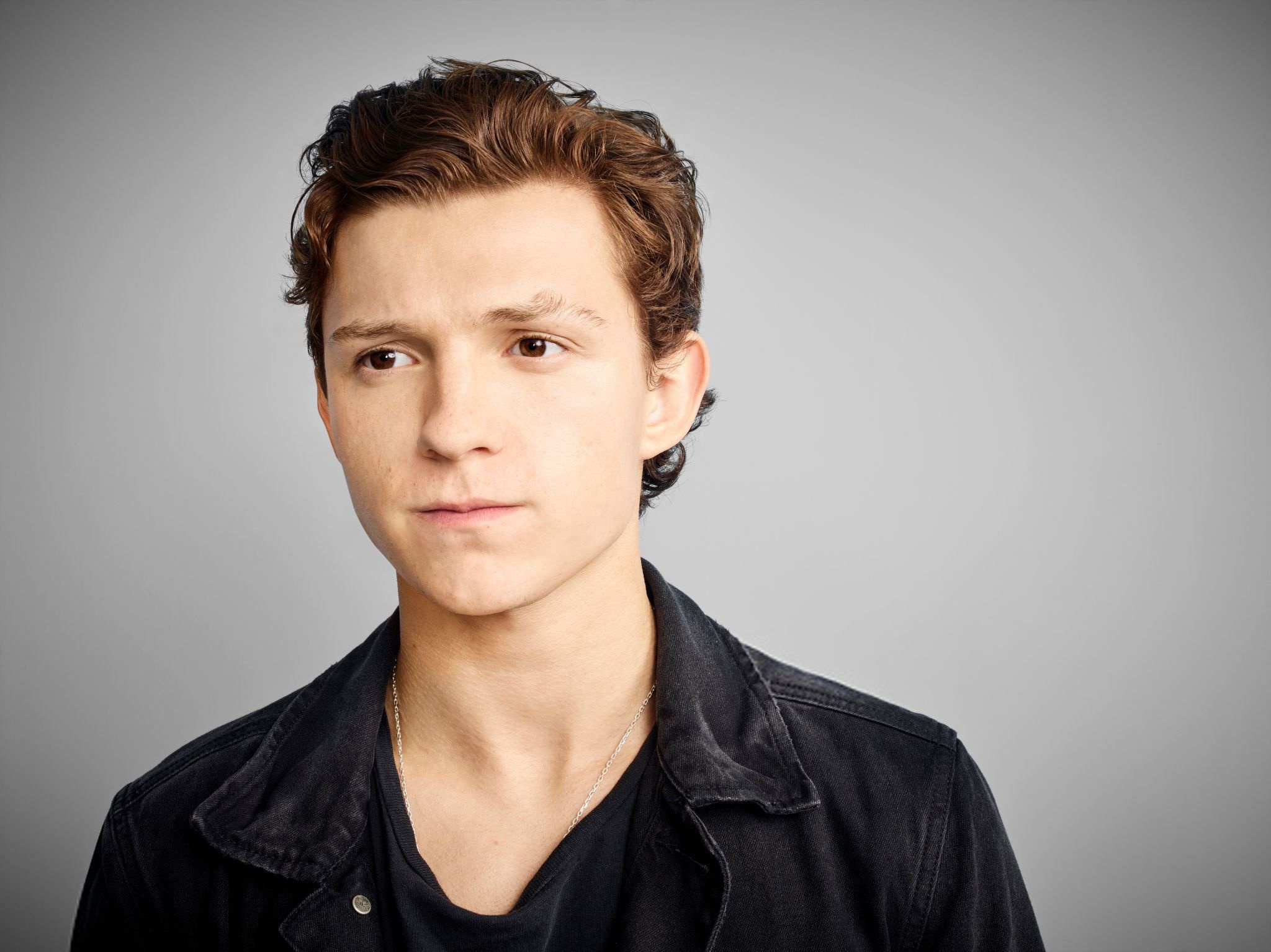 Free download wallpaper English, Celebrity, Actor, Tom Holland on your PC desktop