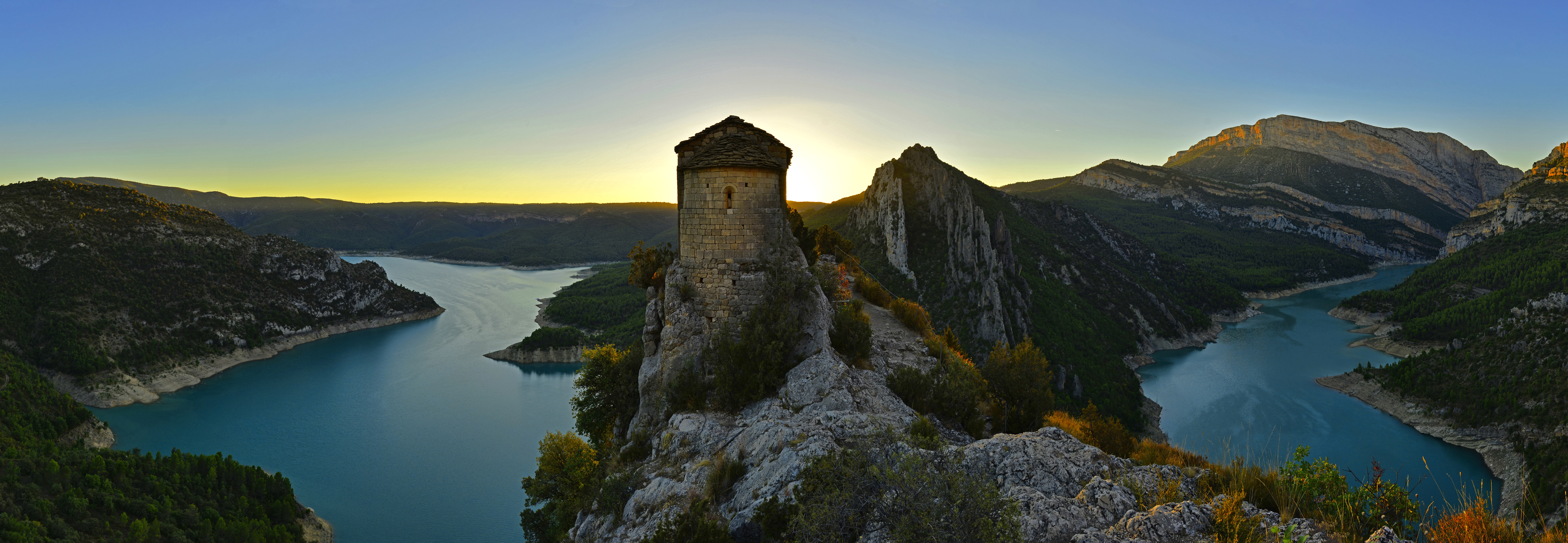 spain, photography, landscape, fortress, lake, mare de déu de la pertusa