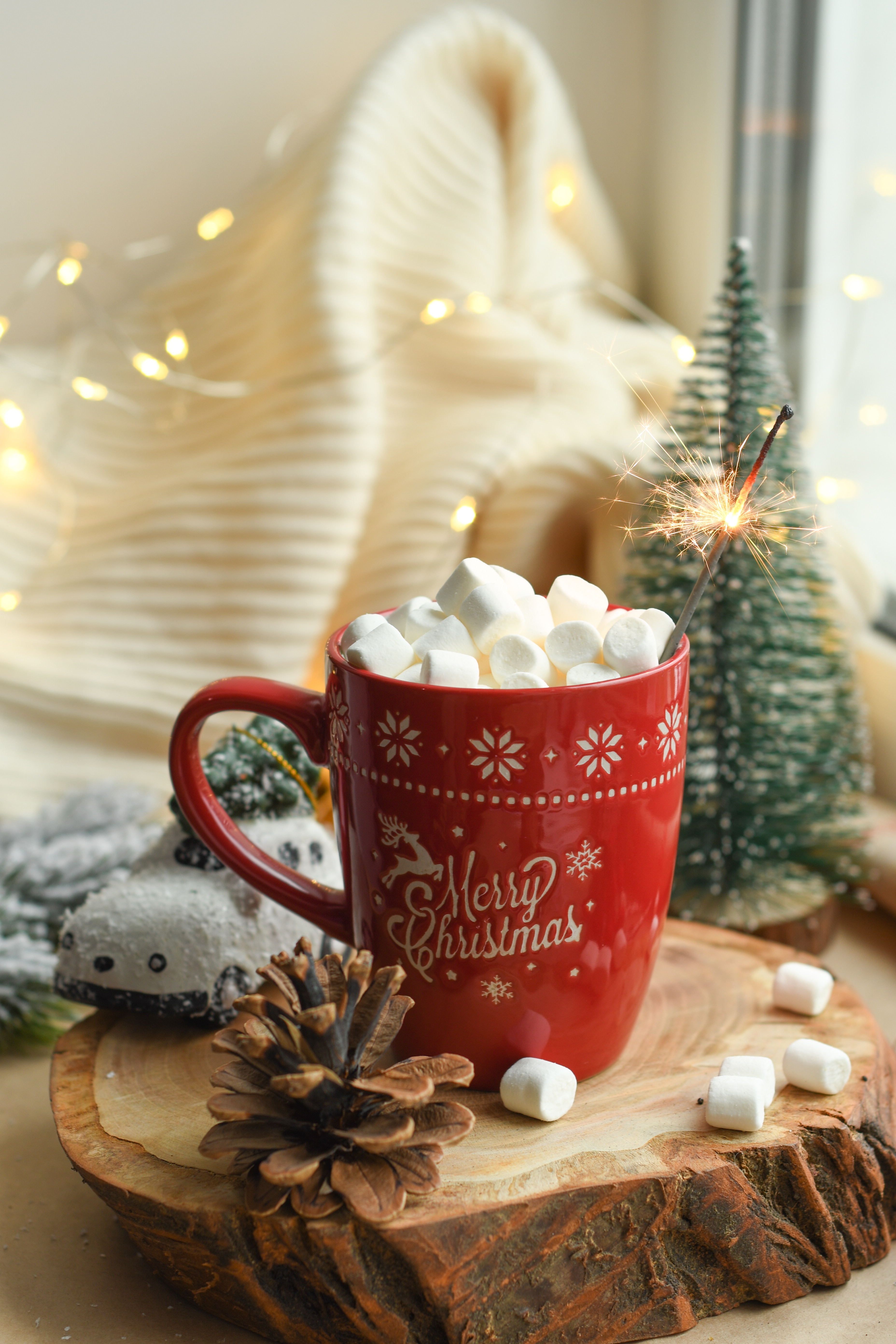 cup, mug, holidays, christmas, zephyr, new year, mood, marshmallow Full HD