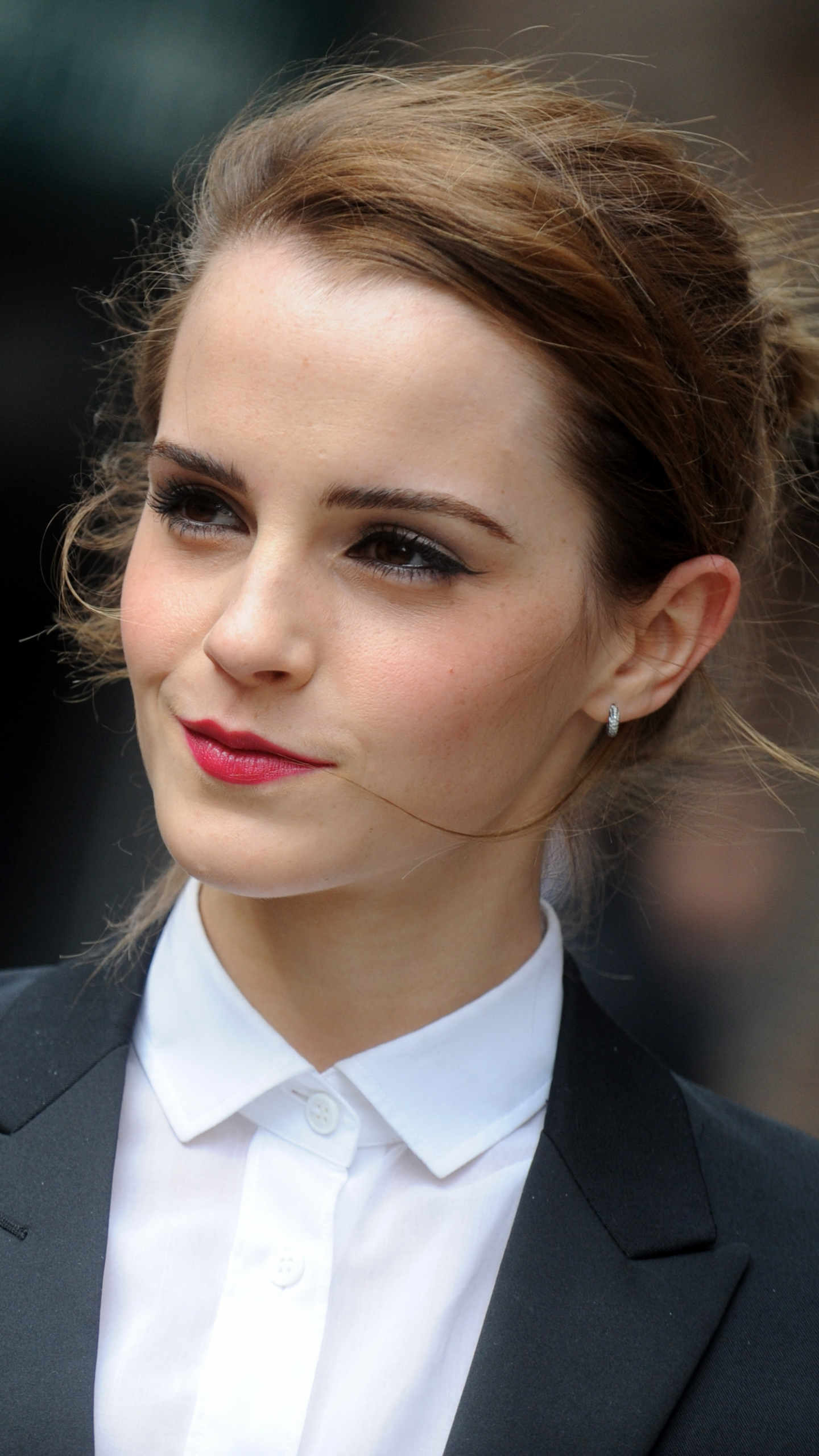 Download mobile wallpaper Emma Watson, Celebrity for free.