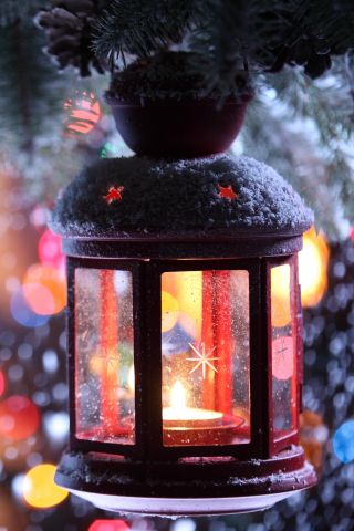 Download mobile wallpaper Christmas, Holiday, Decoration, Candle, Christmas Ornaments for free.