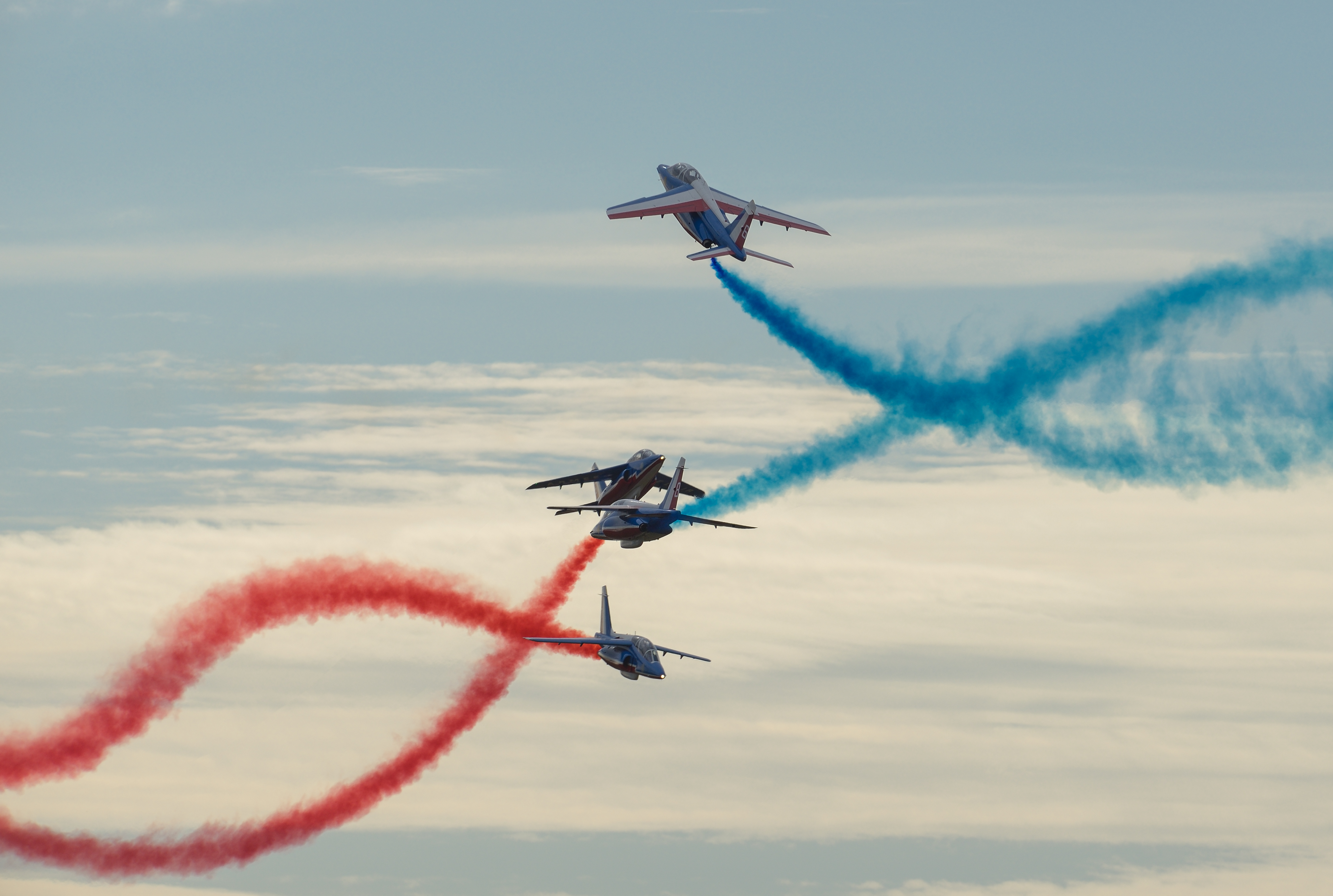 Free download wallpaper Smoke, Aircraft, Military, Air Show, Military Aircraft on your PC desktop