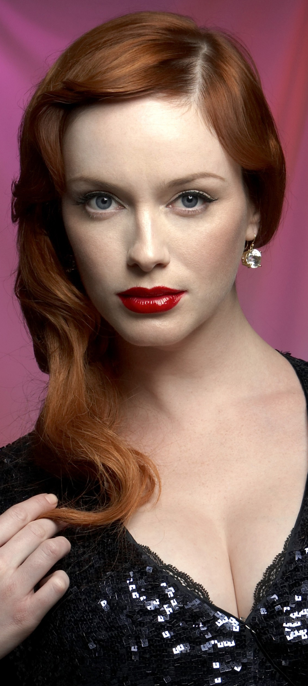 Download mobile wallpaper Redhead, Blue Eyes, Celebrity, Actress, Lipstick, Christina Hendricks for free.