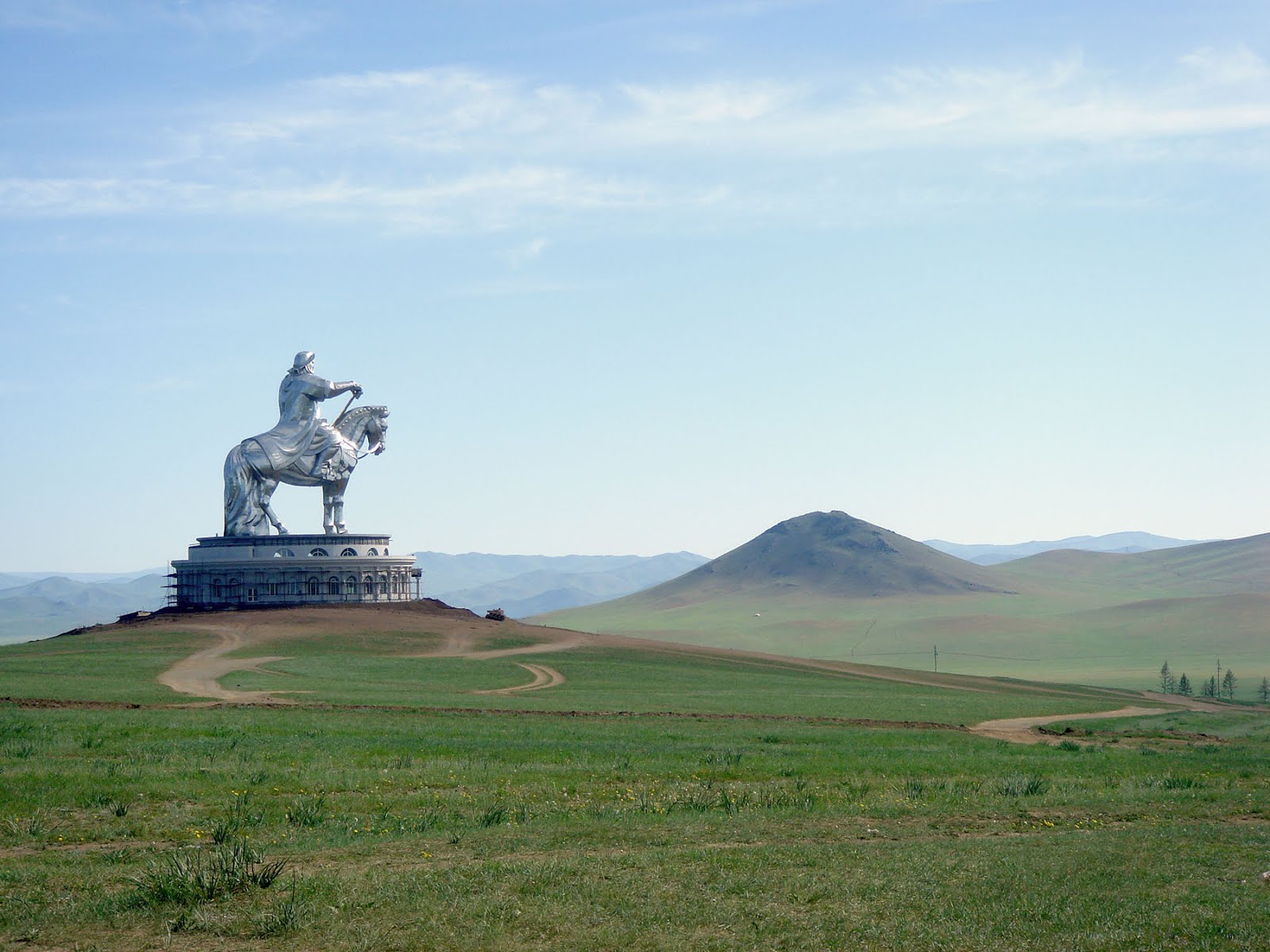 Genghis Khan Equestrian Statue Tablet HD picture