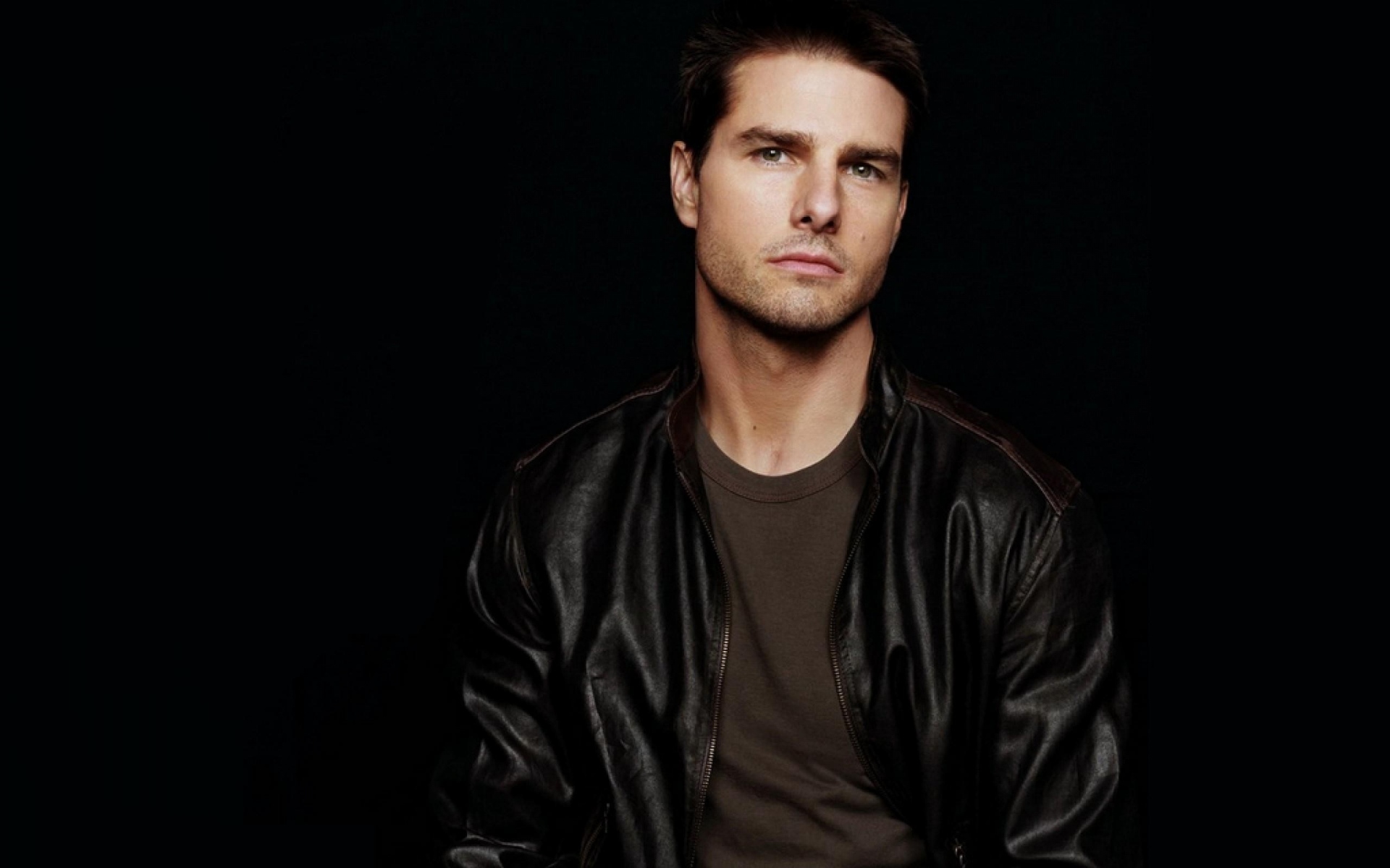 Free download wallpaper Celebrity, Actor, Tom Cruise, Leather Jacket on your PC desktop