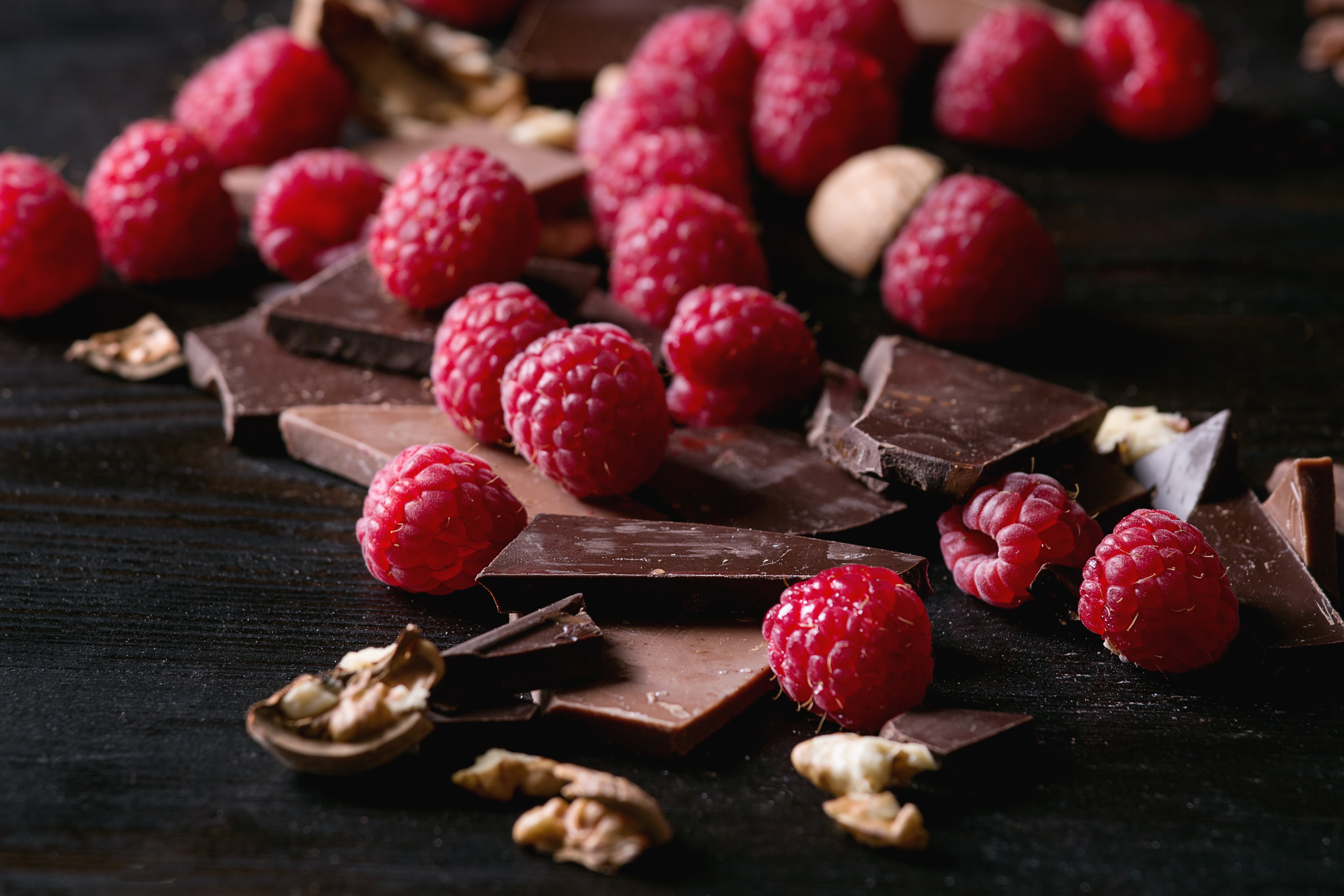 Download mobile wallpaper Food, Chocolate, Raspberry, Berry for free.