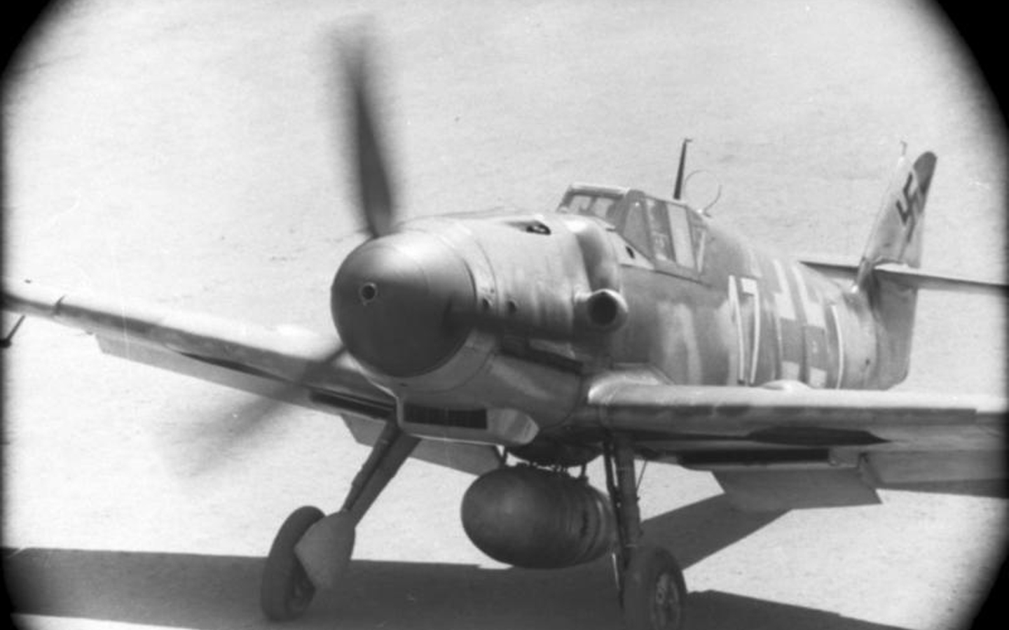 1477501 Fonds d'écran et Messerschmitt Bf 110 images sur le bureau. Téléchargez les économiseurs d'écran  sur PC gratuitement