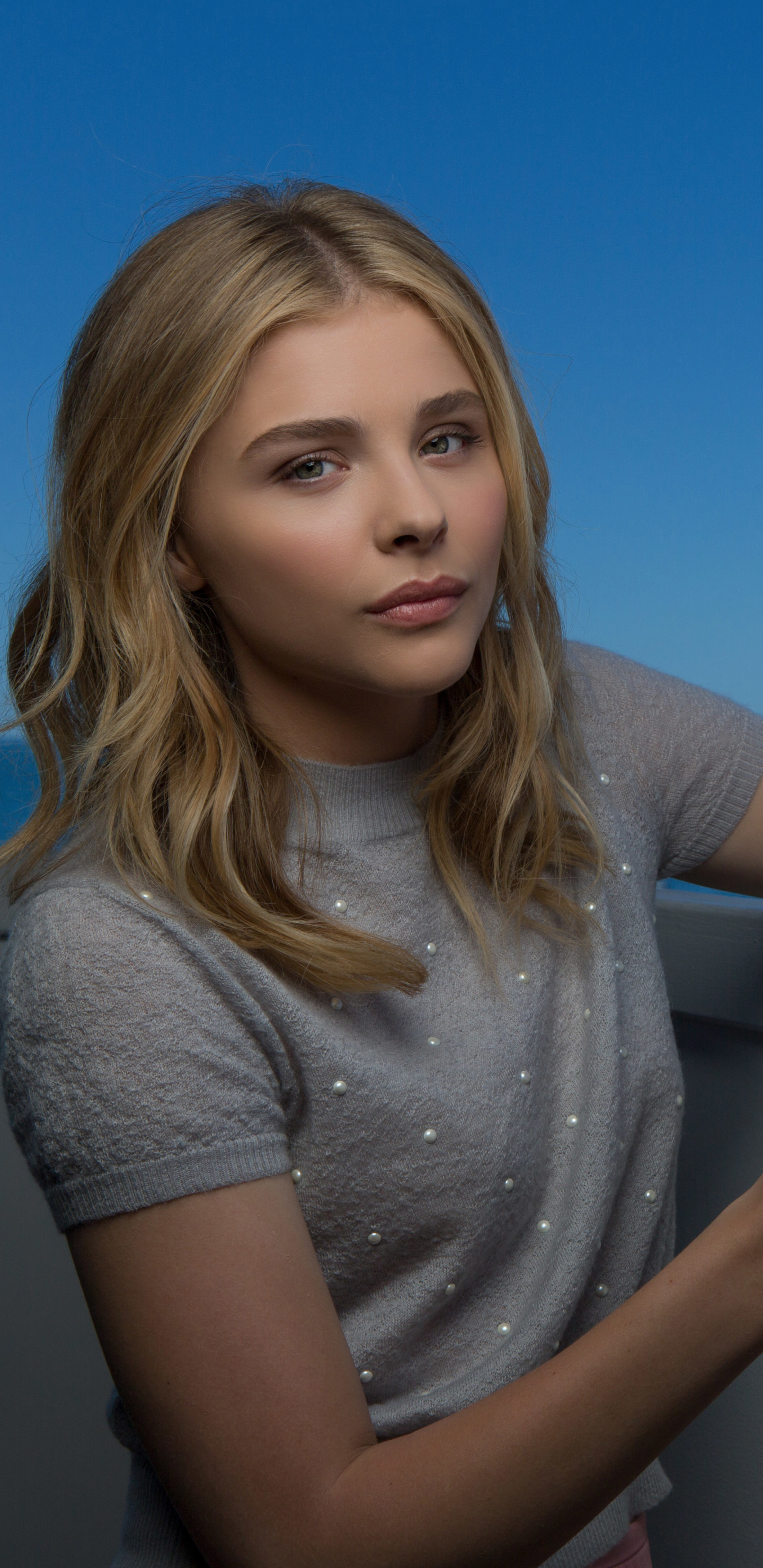 Download mobile wallpaper Celebrity, Chloë Grace Moretz for free.