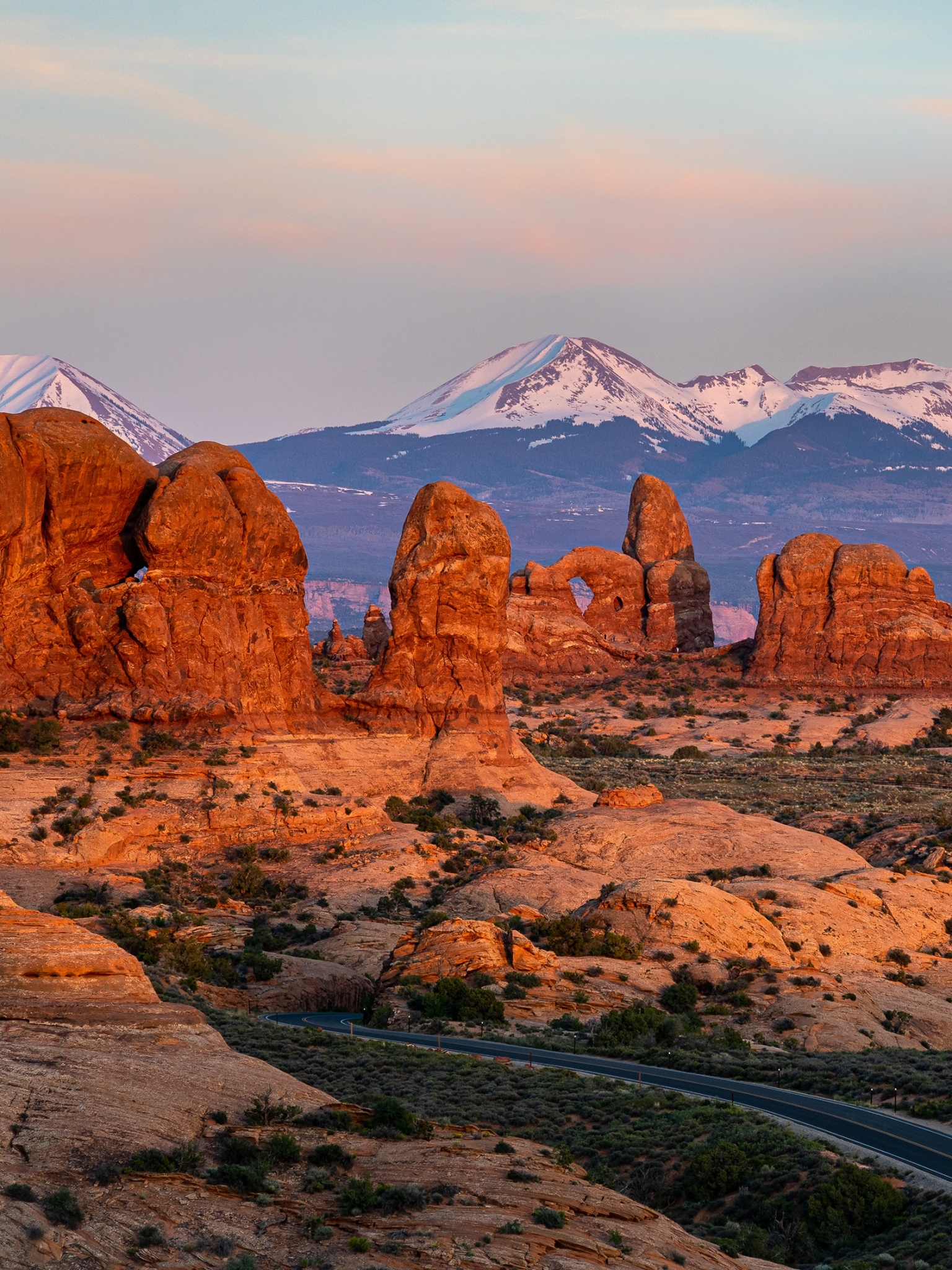 Download mobile wallpaper Landscape, Usa, Mountain, Road, Earth, Utah, National Park, Arches National Park for free.