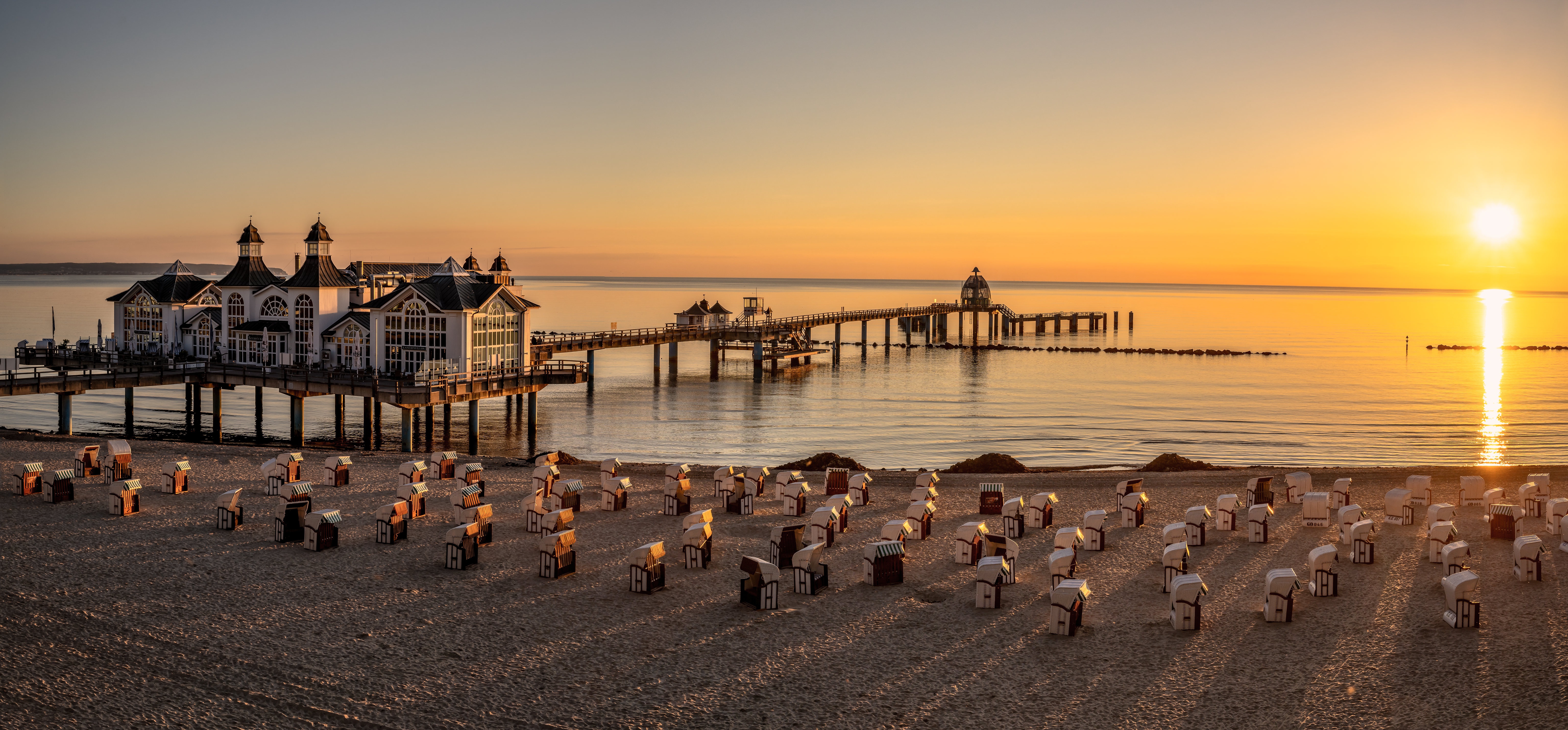 Handy-Wallpaper Seebrücke, Sonnenaufgang, Menschengemacht kostenlos herunterladen.