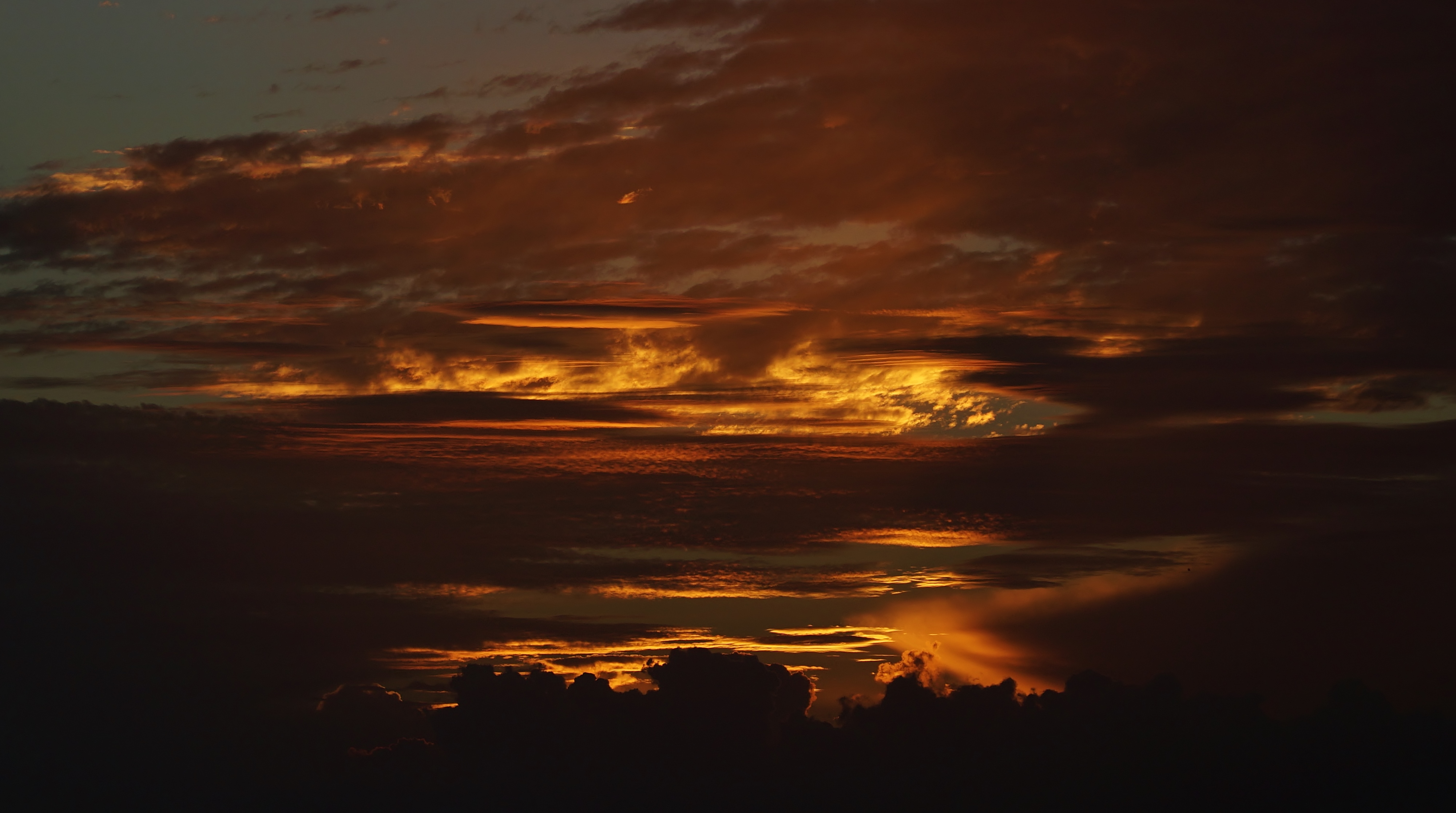 Free download wallpaper Sky, Clouds, Sunset, Dark on your PC desktop
