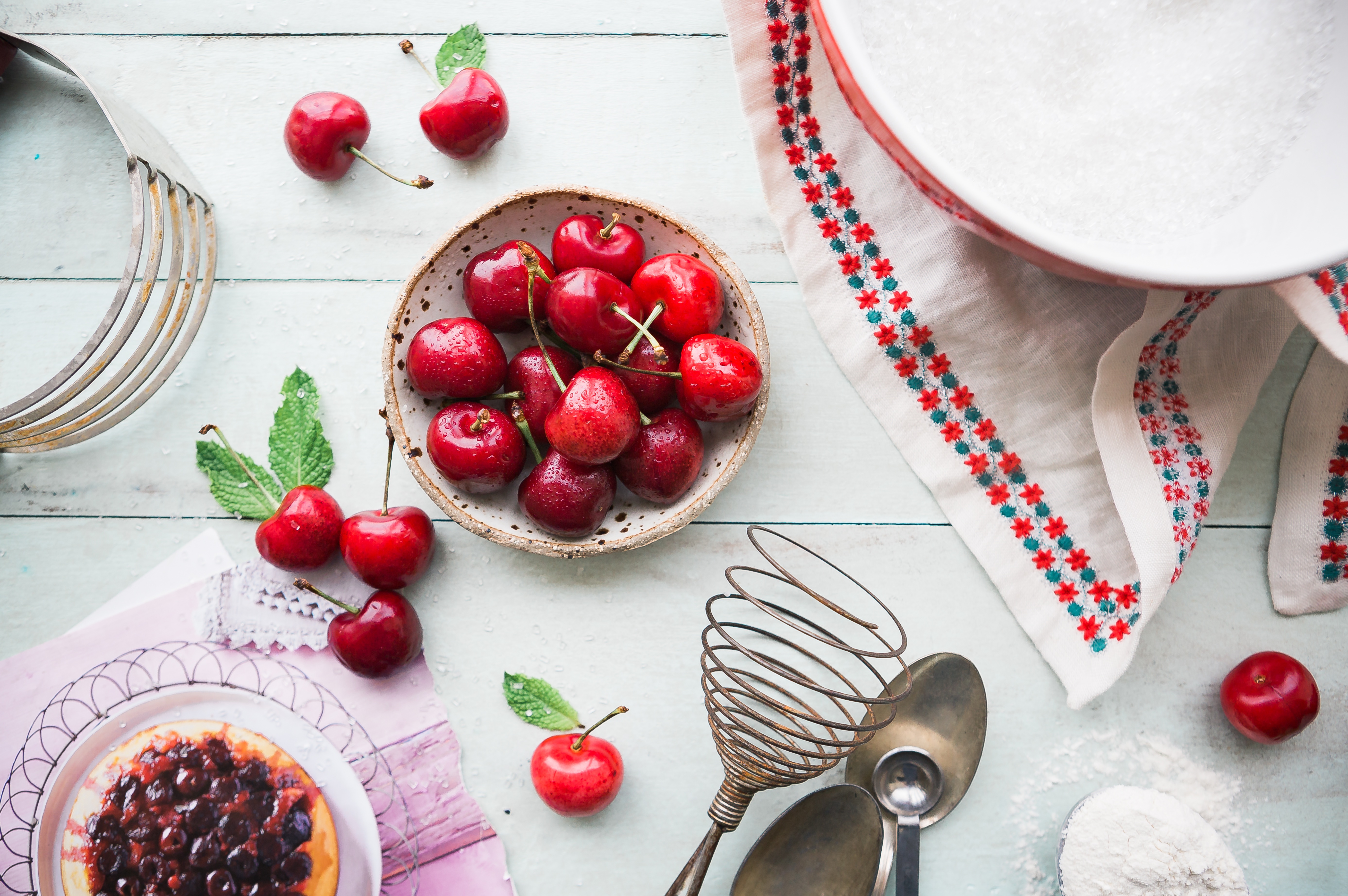 sweet cherry, food, berries, plate