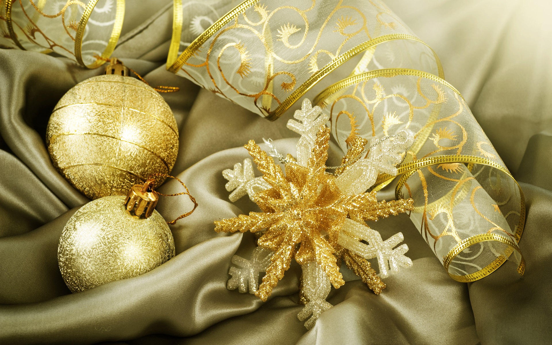Download mobile wallpaper Gold, Christmas, Holiday, Satin, Christmas Ornaments for free.