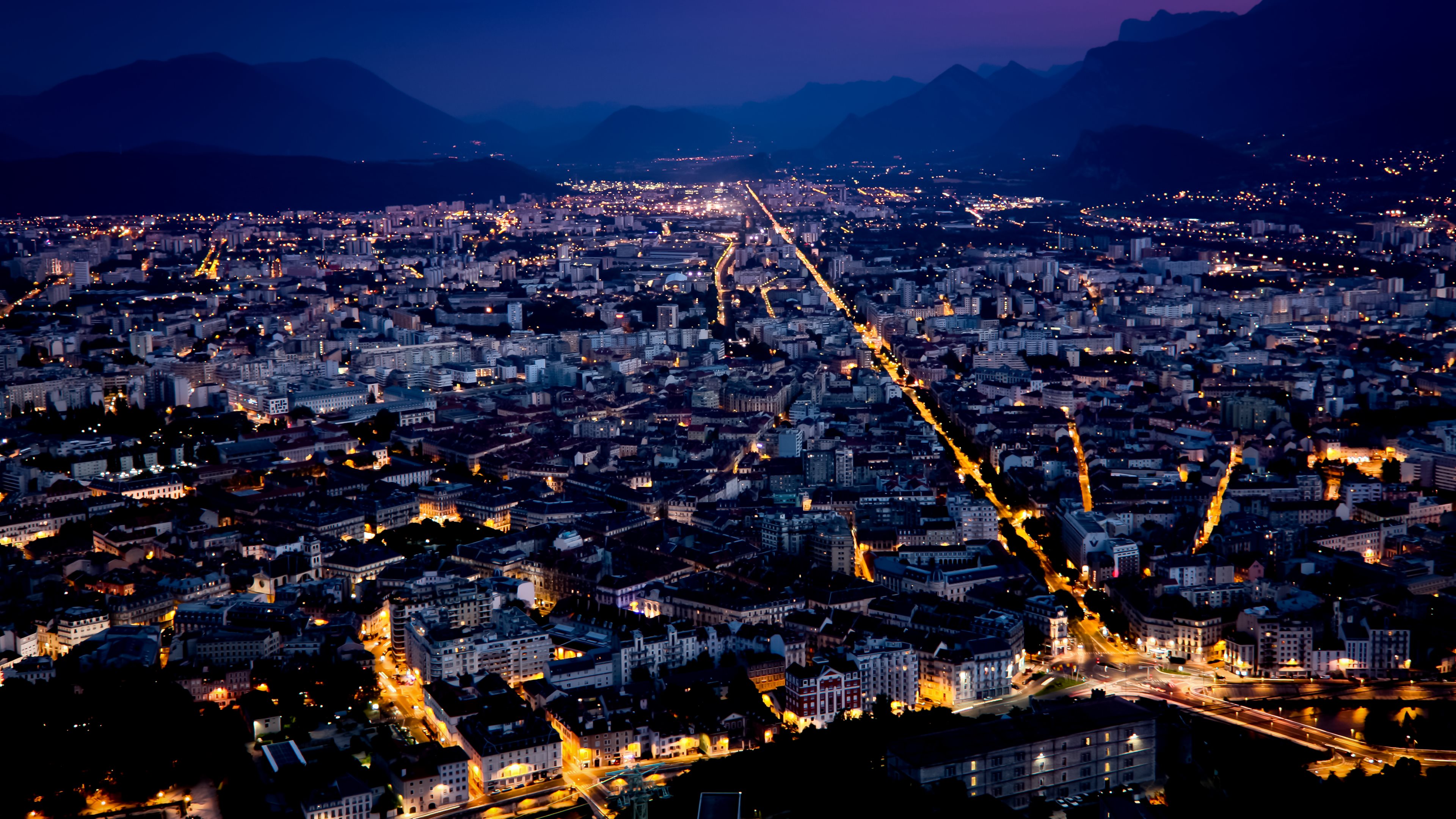 Descarga gratuita de fondo de pantalla para móvil de Grenoble, Ciudades, Hecho Por El Hombre, Noche.