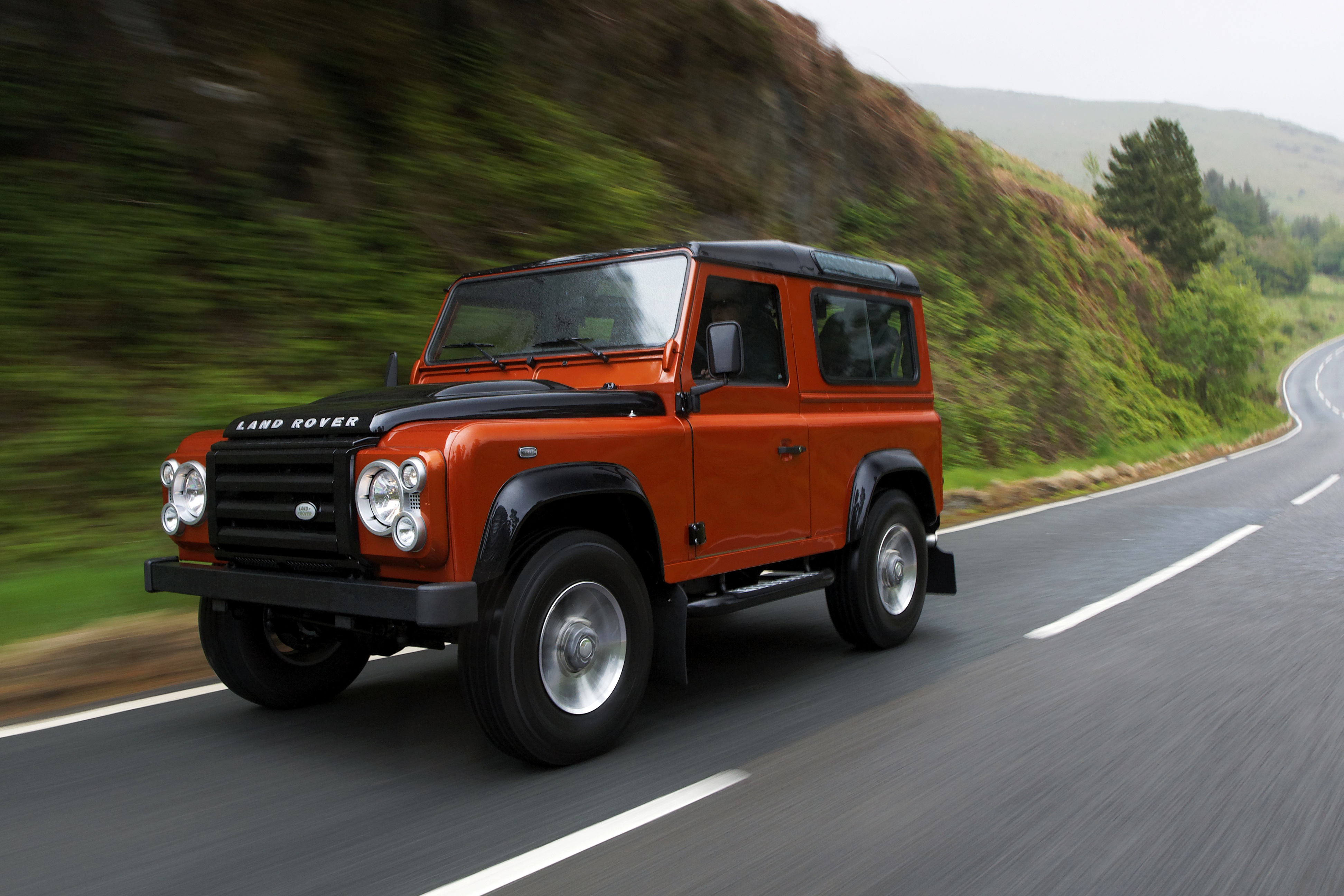 Download mobile wallpaper Land Rover, Car, Suv, Land Rover Defender, Vehicles, Orange Car for free.