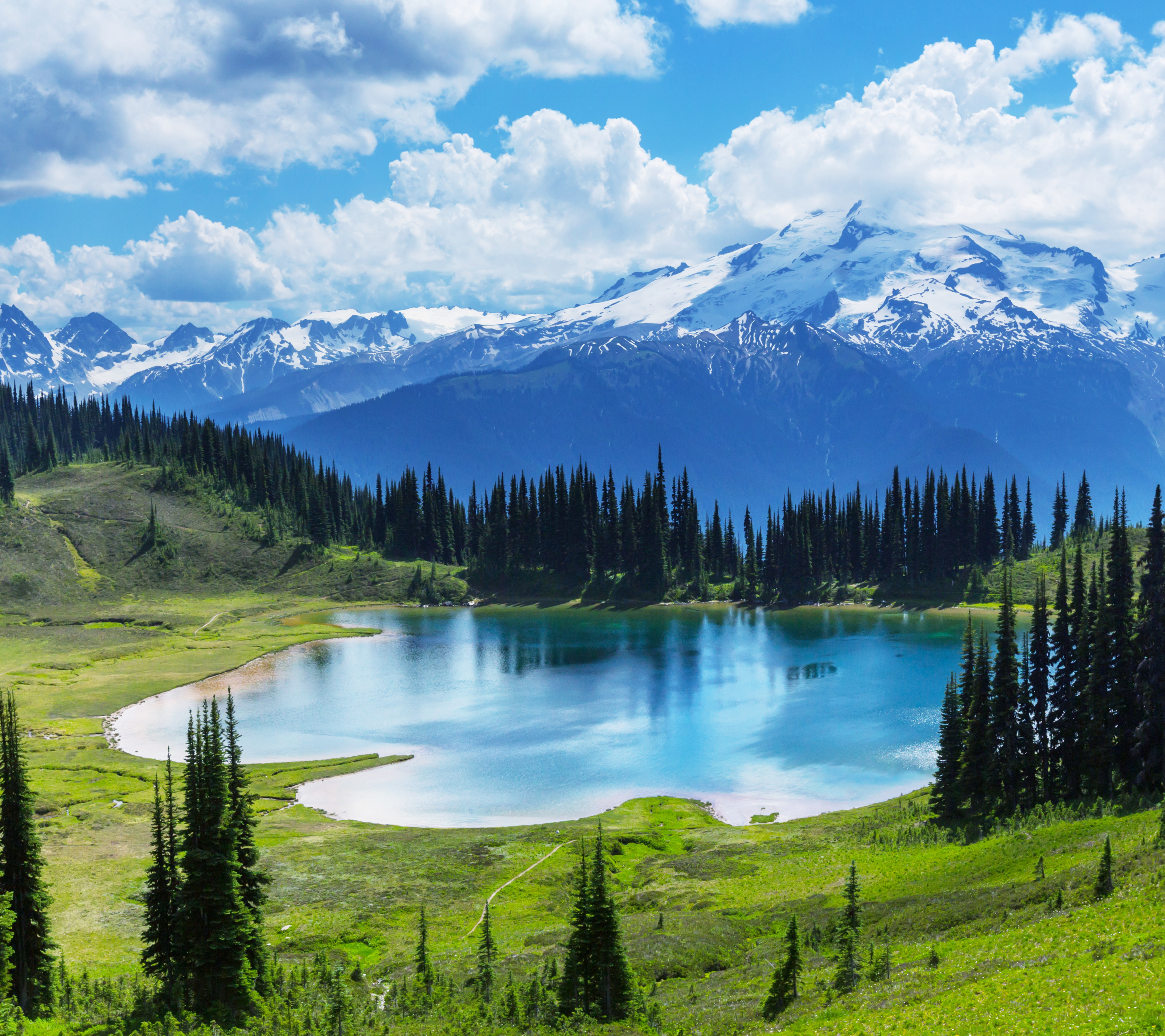 Handy-Wallpaper Landschaft, Natur, Seen, See, Kanada, Wald, Moränensee, Banff Nationalpark, Erde/natur kostenlos herunterladen.