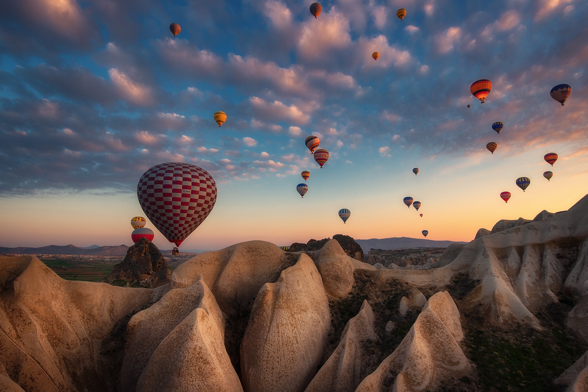 Handy-Wallpaper Fahrzeuge, Heißluftballon kostenlos herunterladen.