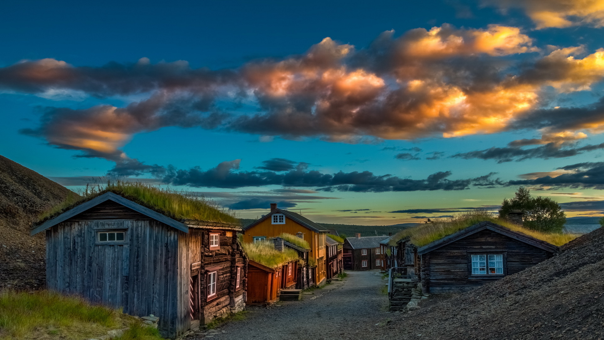Laden Sie das Haus, Norwegen, Menschengemacht, Innerortsstraße-Bild kostenlos auf Ihren PC-Desktop herunter