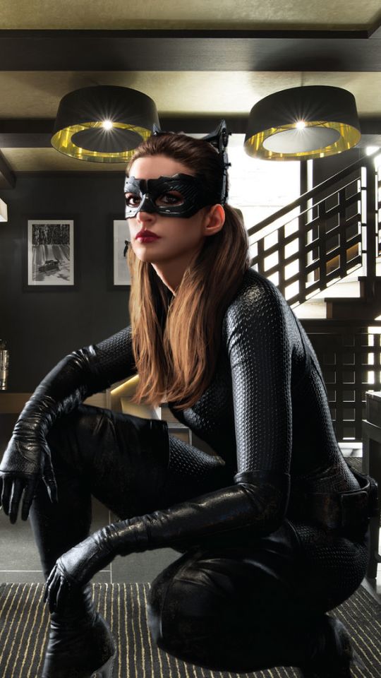 movie, crossover, the dark knight rises, manipulation, ted (movie character), catwoman, anne hathaway