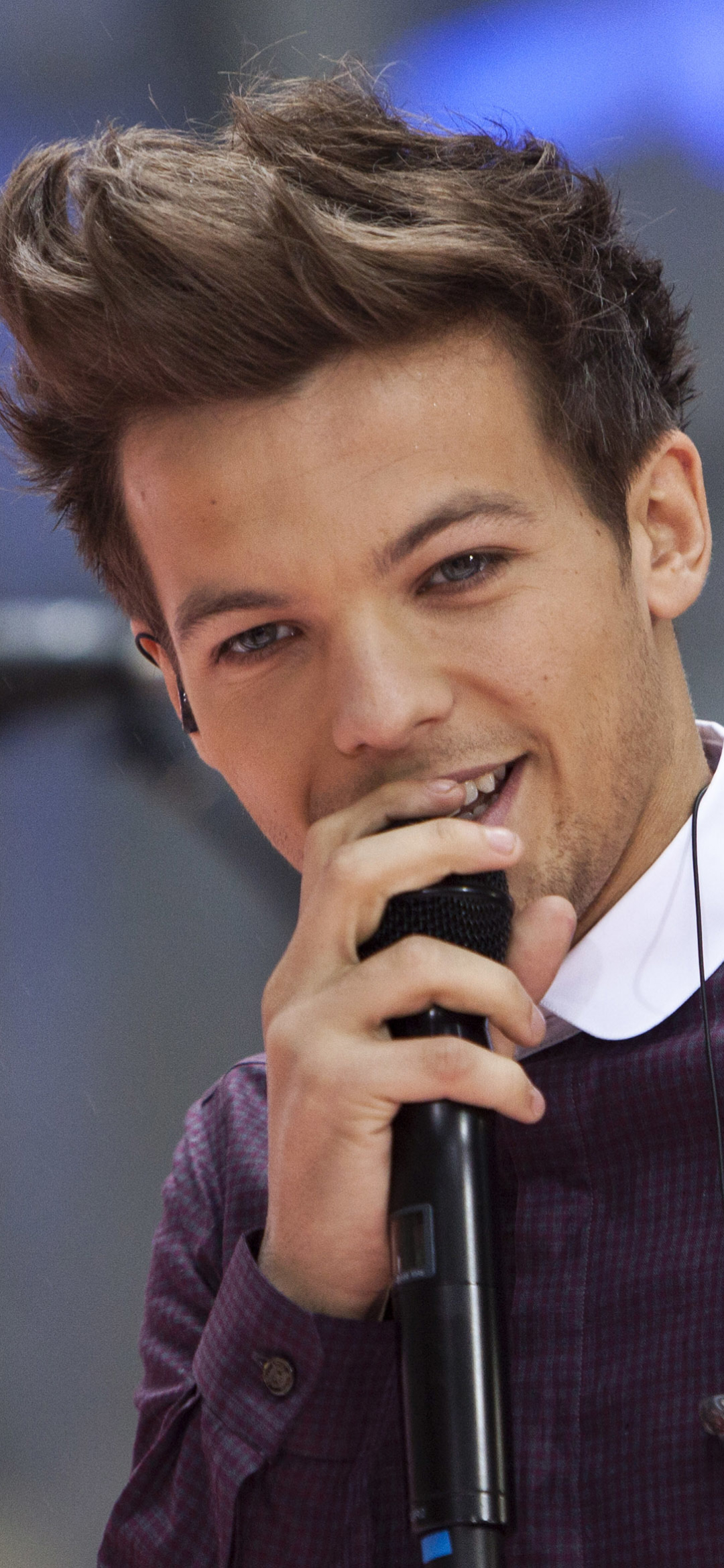 Download mobile wallpaper Music, Louis Tomlinson for free.