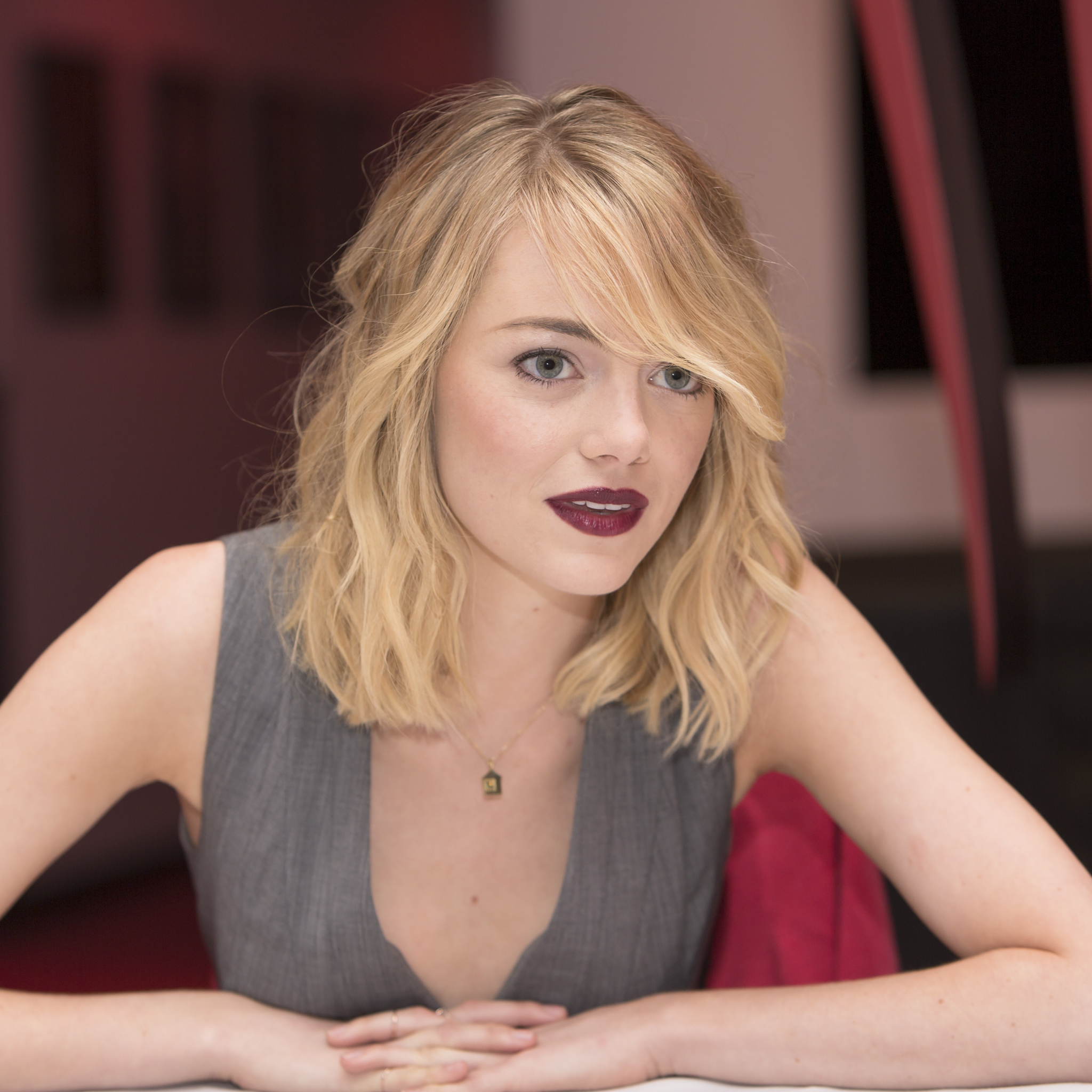 Laden Sie das Emma Stone, Berühmtheiten-Bild kostenlos auf Ihren PC-Desktop herunter