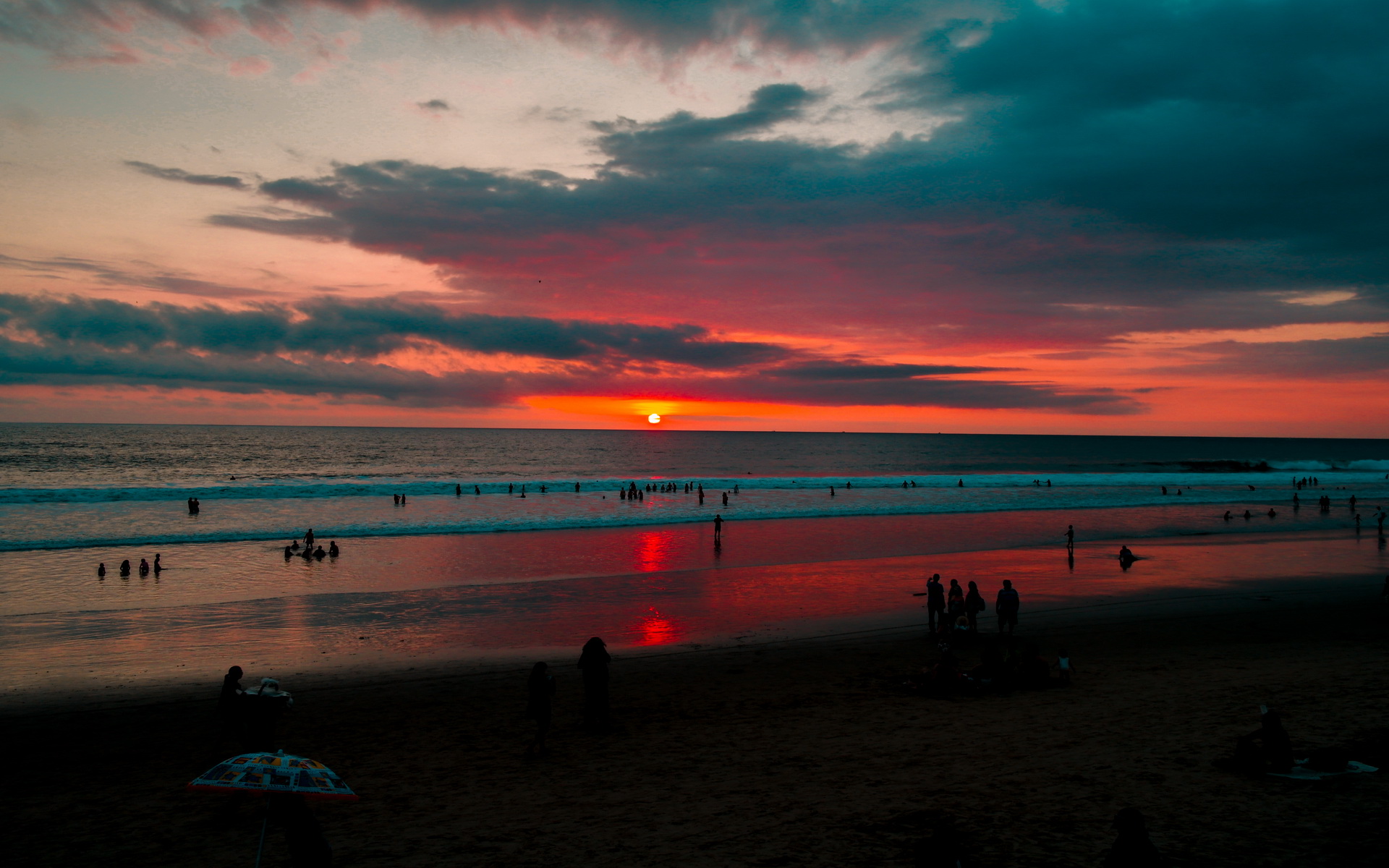 PCデスクトップに日没, 人々, ビーチ, 海洋, 写真撮影画像を無料でダウンロード
