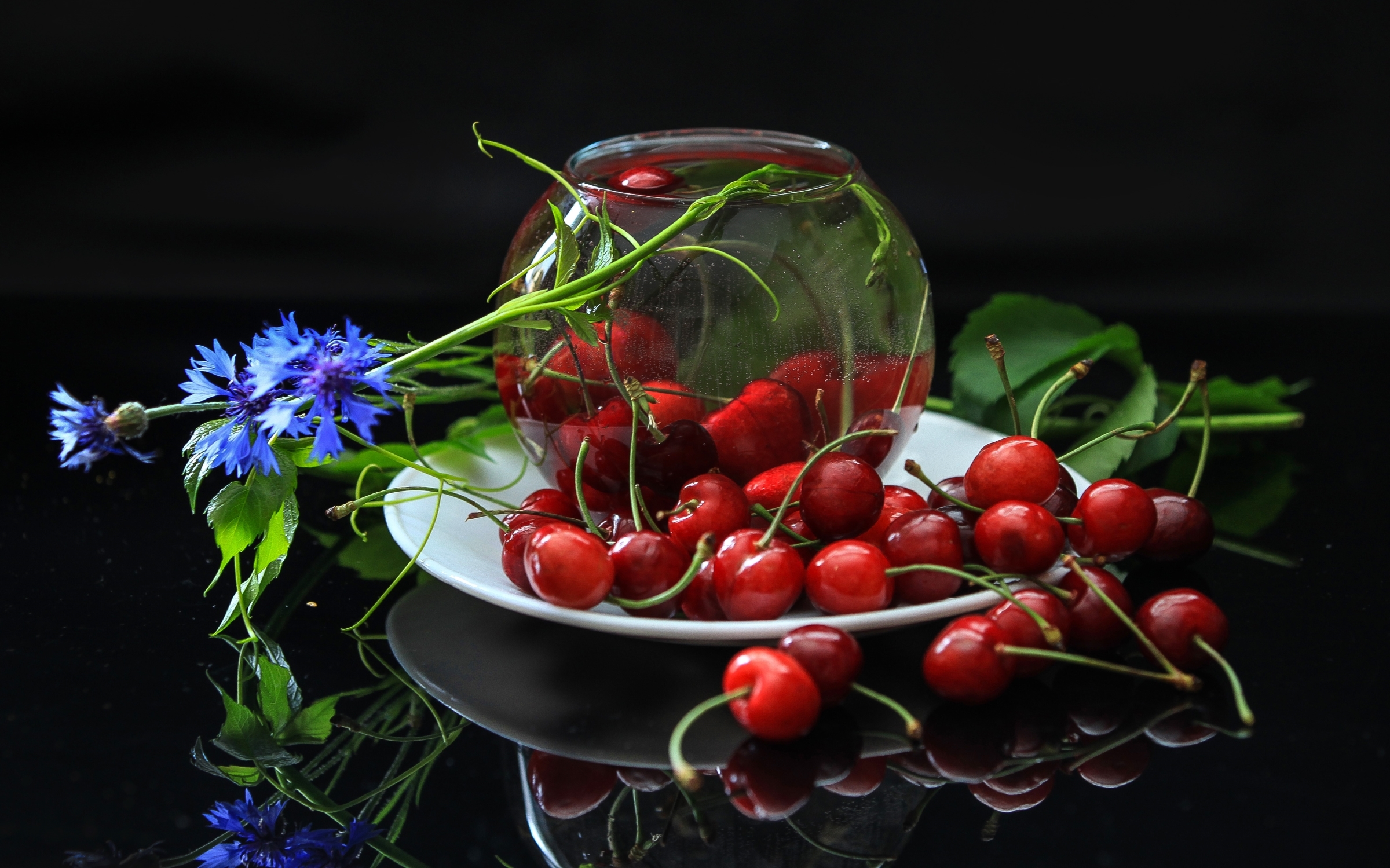 Free download wallpaper Fruits, Food, Cherry, Still Life, Reflection, Fruit on your PC desktop