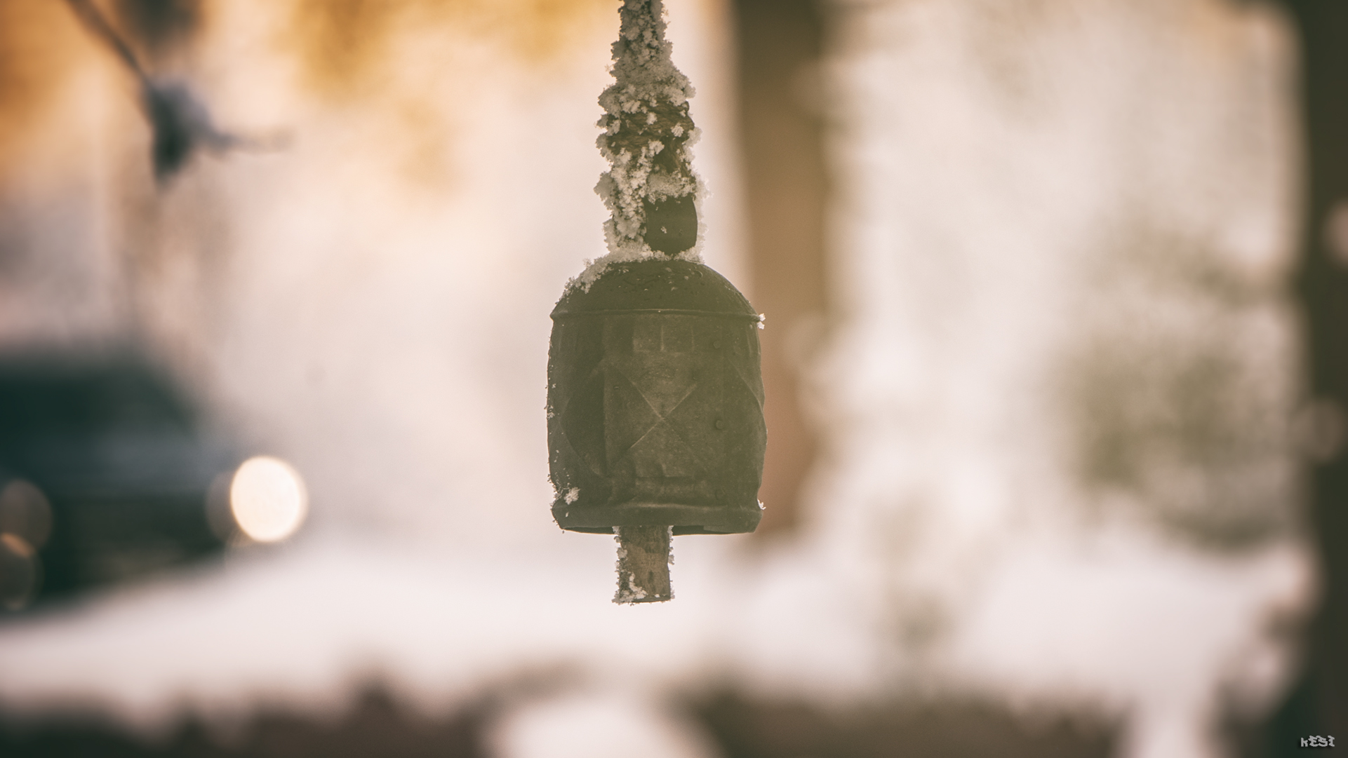 Free download wallpaper Winter, Blur, Photography, Bell on your PC desktop
