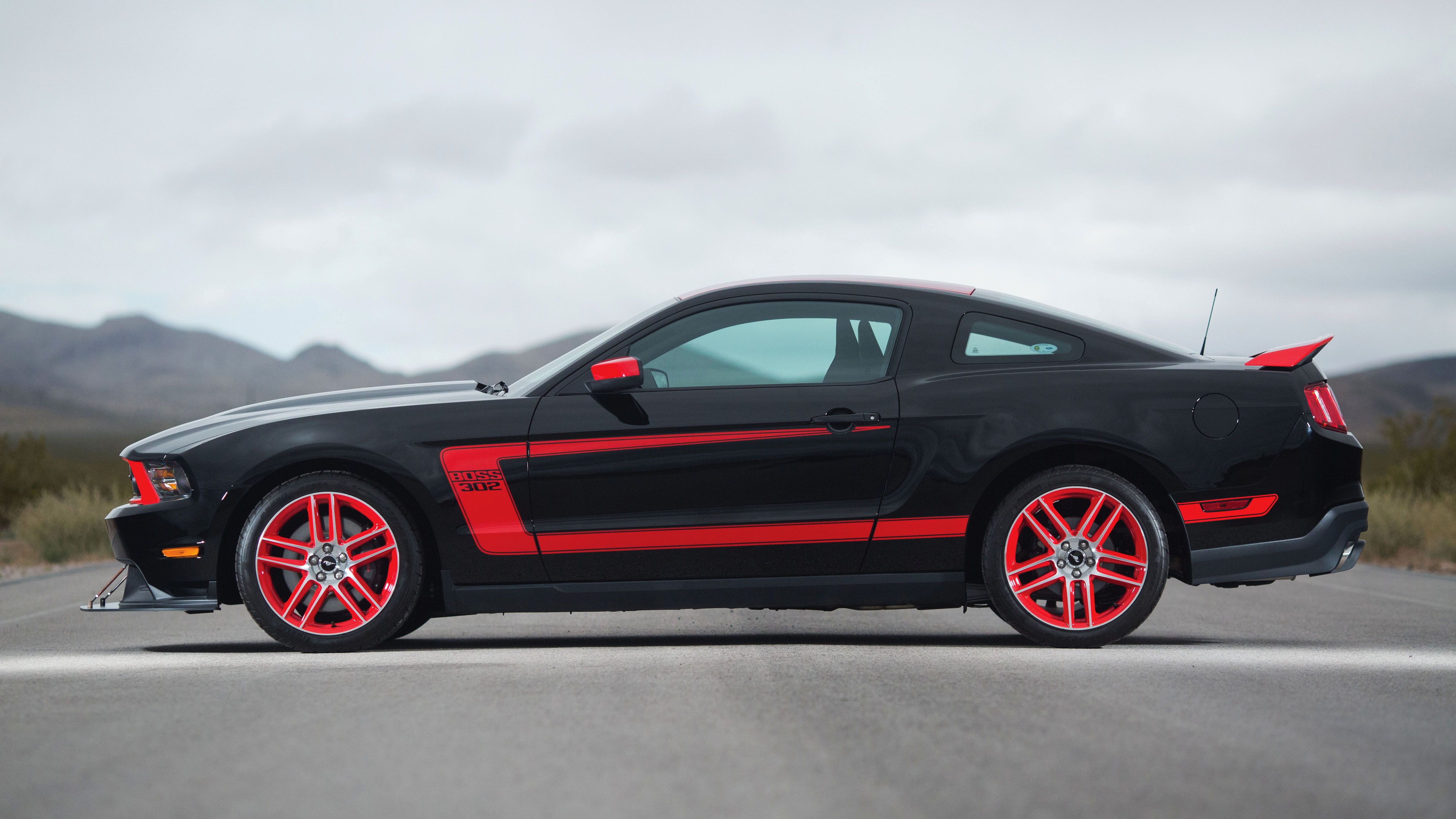 Download mobile wallpaper Ford, Car, Muscle Car, Vehicles, Black Car, Ford Mustang Boss 302 for free.
