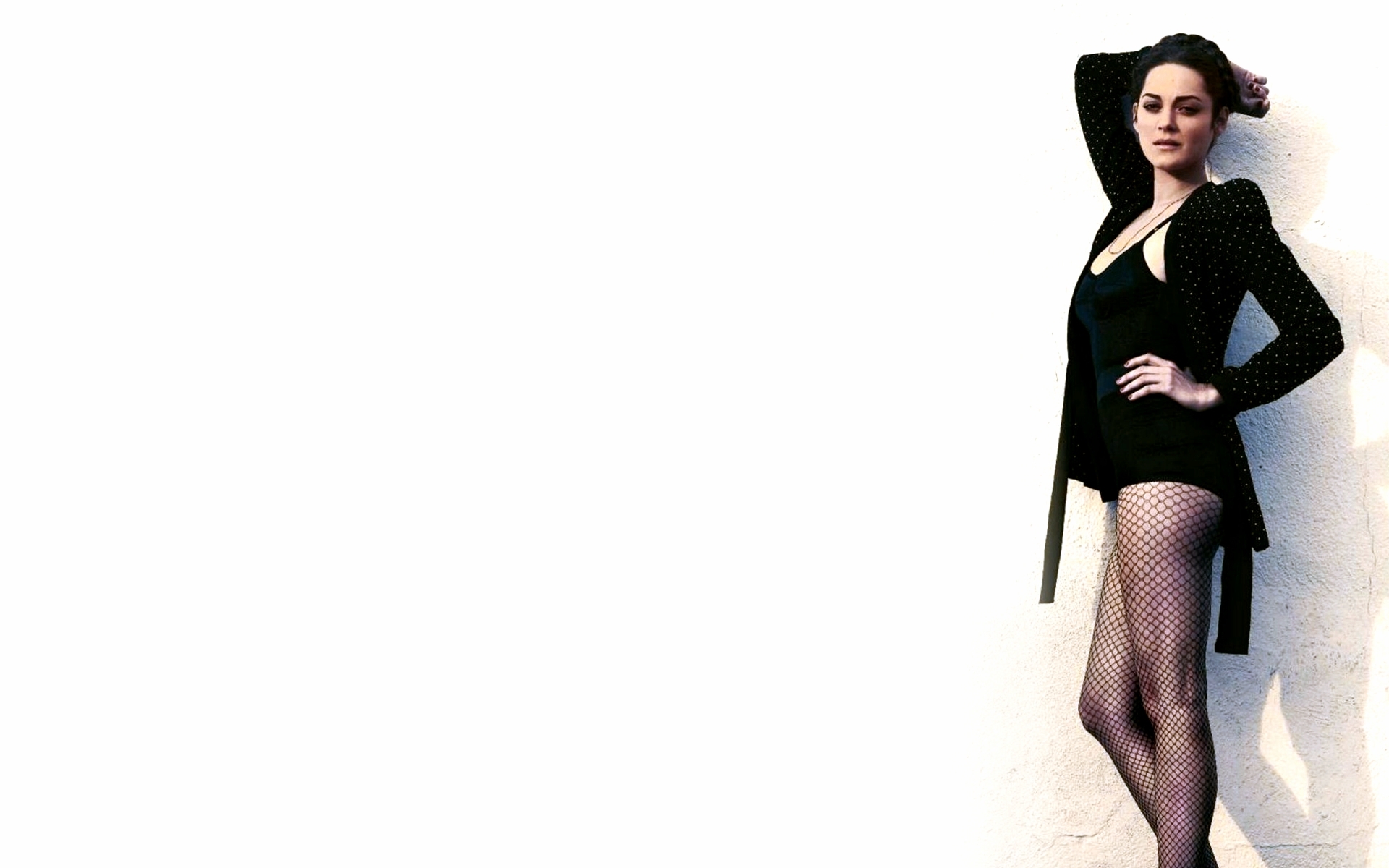 Laden Sie das Berühmtheiten, Schwarzes Kleid, Marion Cotillard-Bild kostenlos auf Ihren PC-Desktop herunter