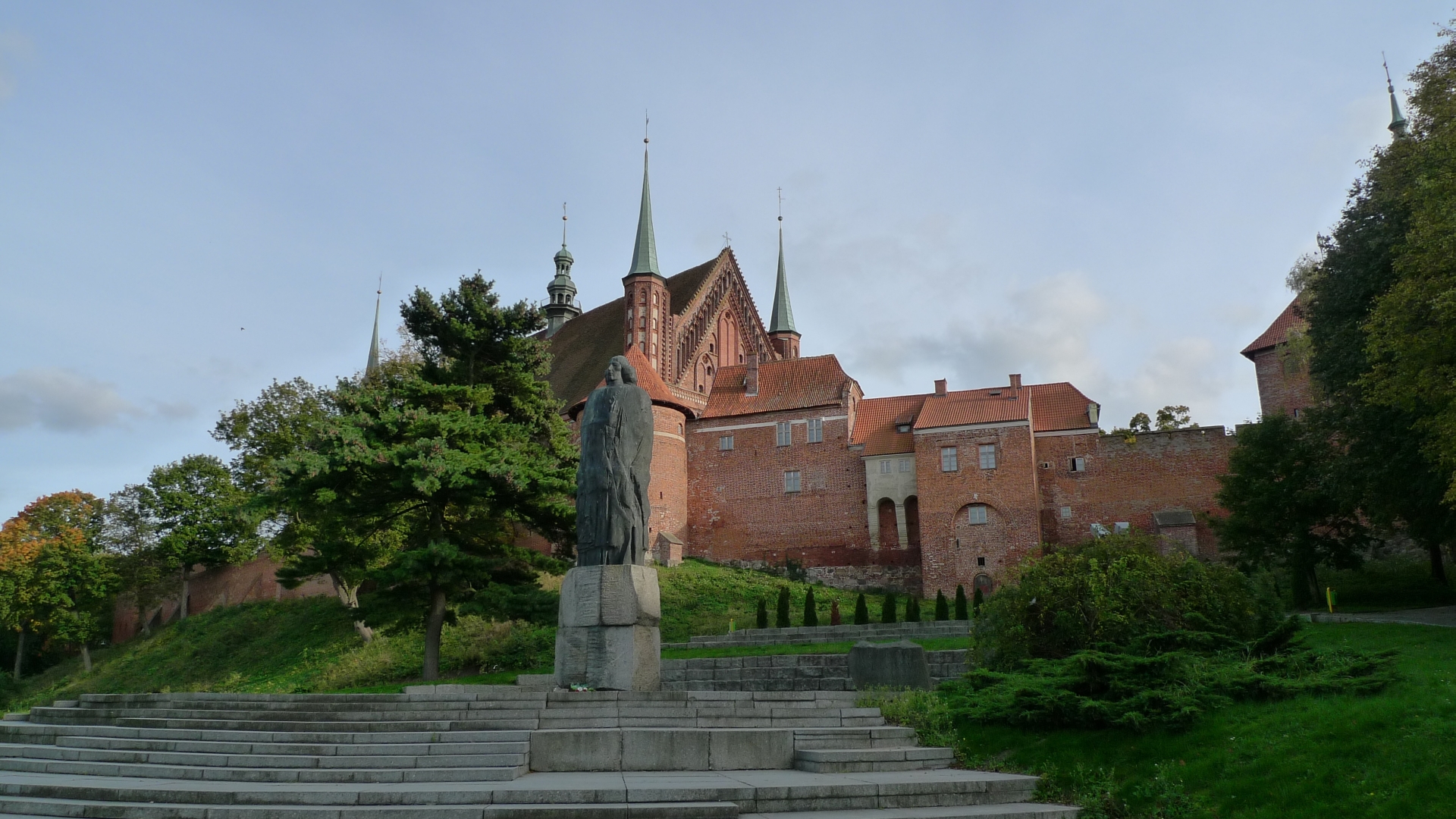329714 descargar imagen religioso, catedral de frombork, catedrales: fondos de pantalla y protectores de pantalla gratis
