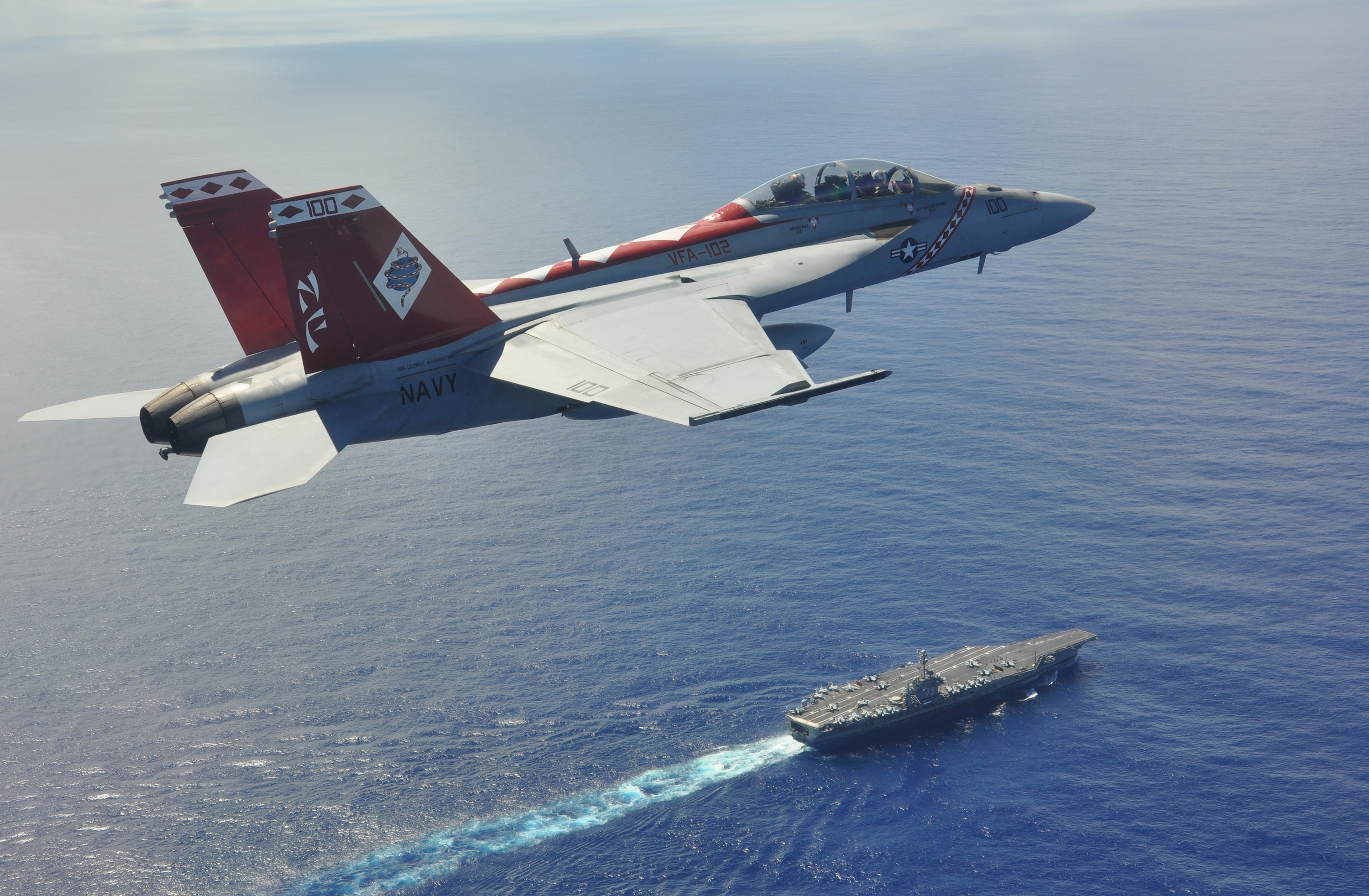 Descarga gratis la imagen Militar, Boeing F/a 18E/f Super Hornet, Uss George Washington (Cvn 73), Aviones De Combate en el escritorio de tu PC
