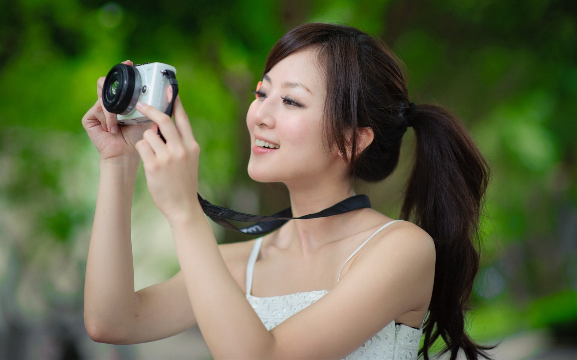 Скачати мобільні шпалери Жінки, Мікако Чжан Кайдзі безкоштовно.