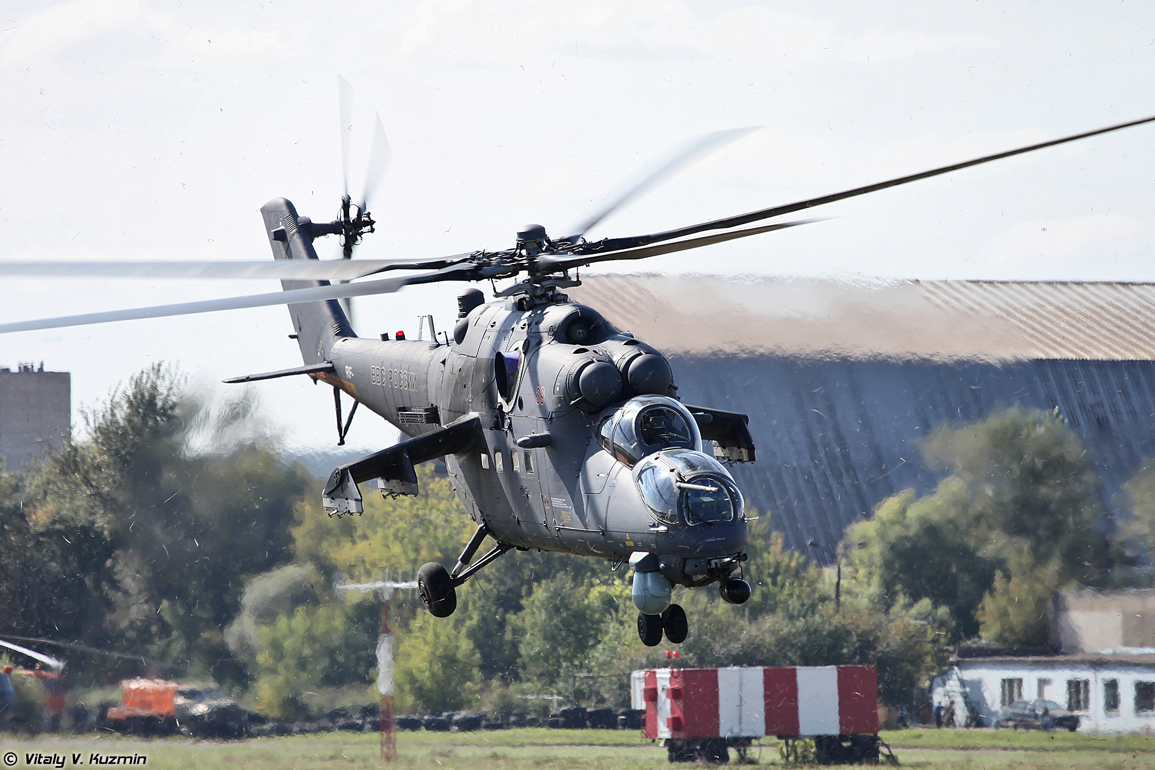 無料モバイル壁紙ミル Mi 24, 軍用ヘリコプター, 軍隊をダウンロードします。
