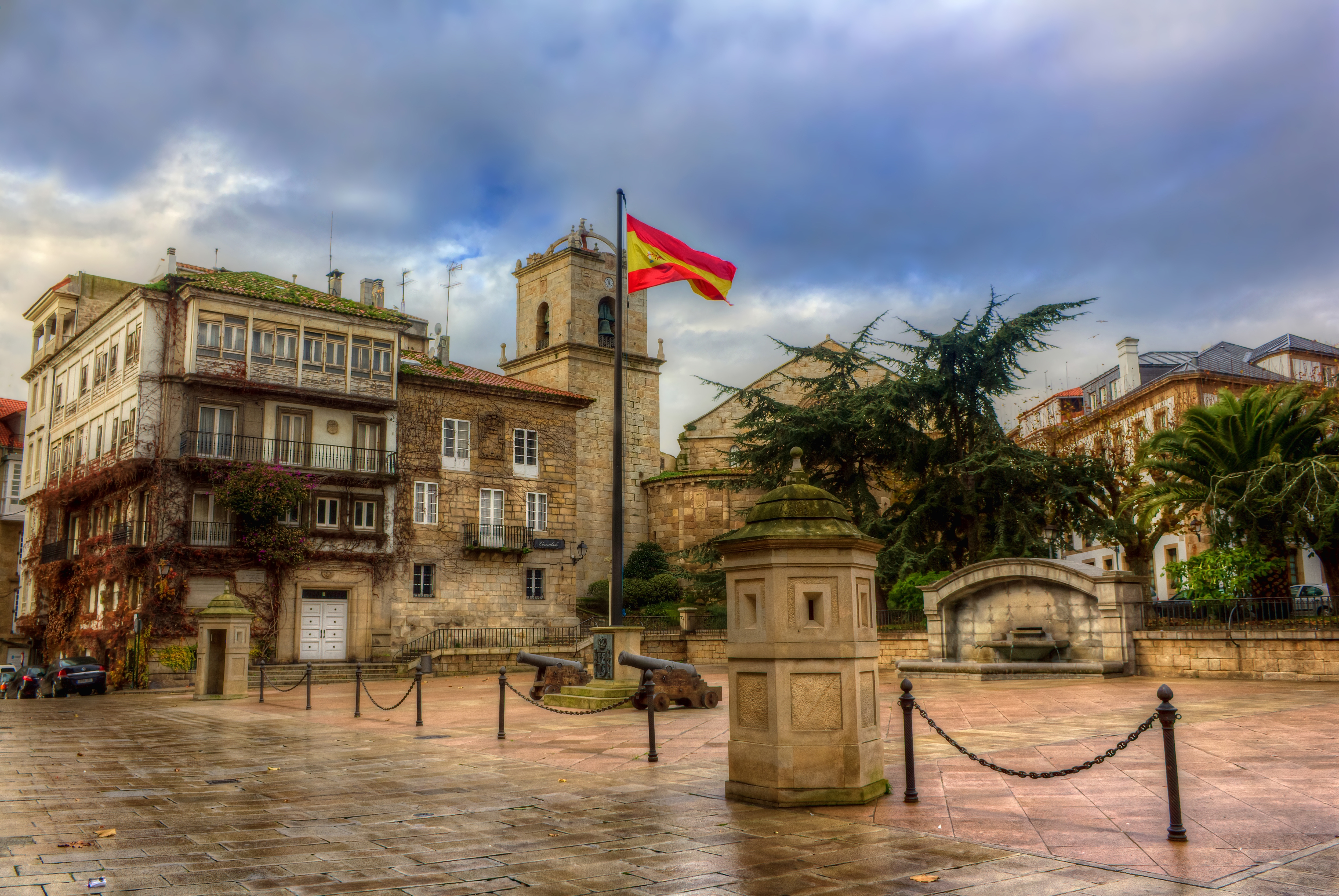 Die besten Der Platz In La Coruña-Hintergründe für den Telefonbildschirm