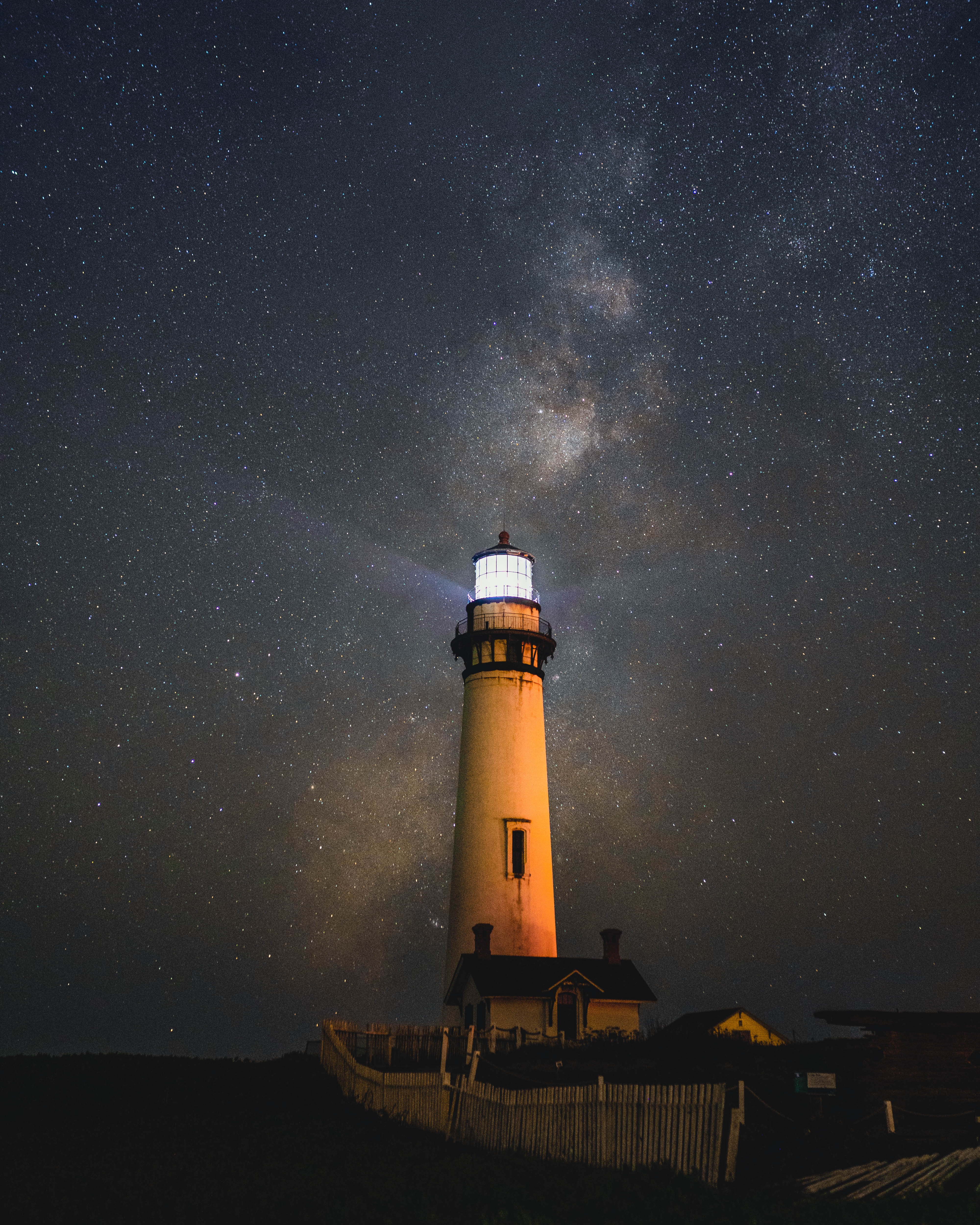 Download mobile wallpaper Building, Starry Sky, Lighthouse, Night, Dark for free.