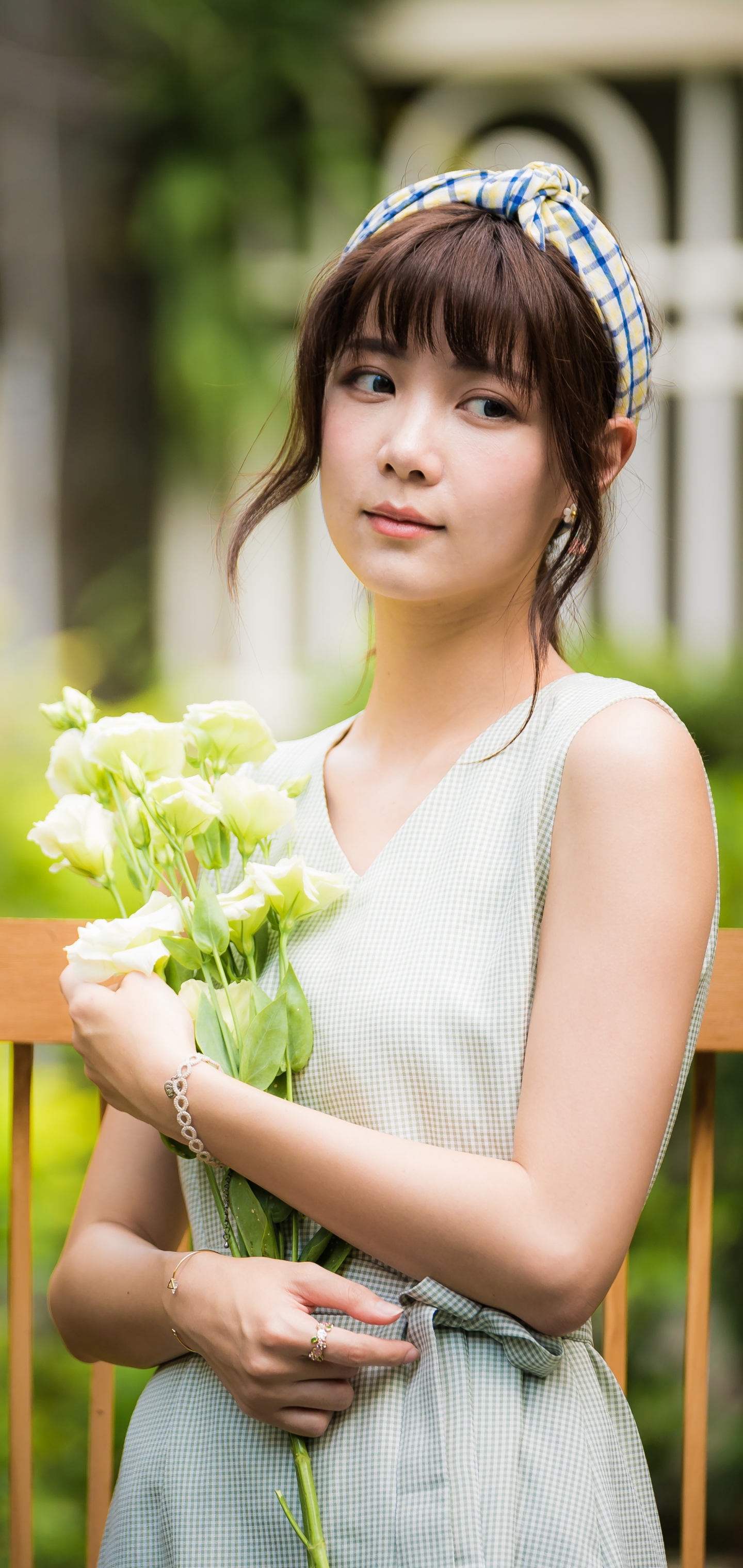 Download mobile wallpaper Flower, Dress, Brunette, Model, Women, Asian for free.