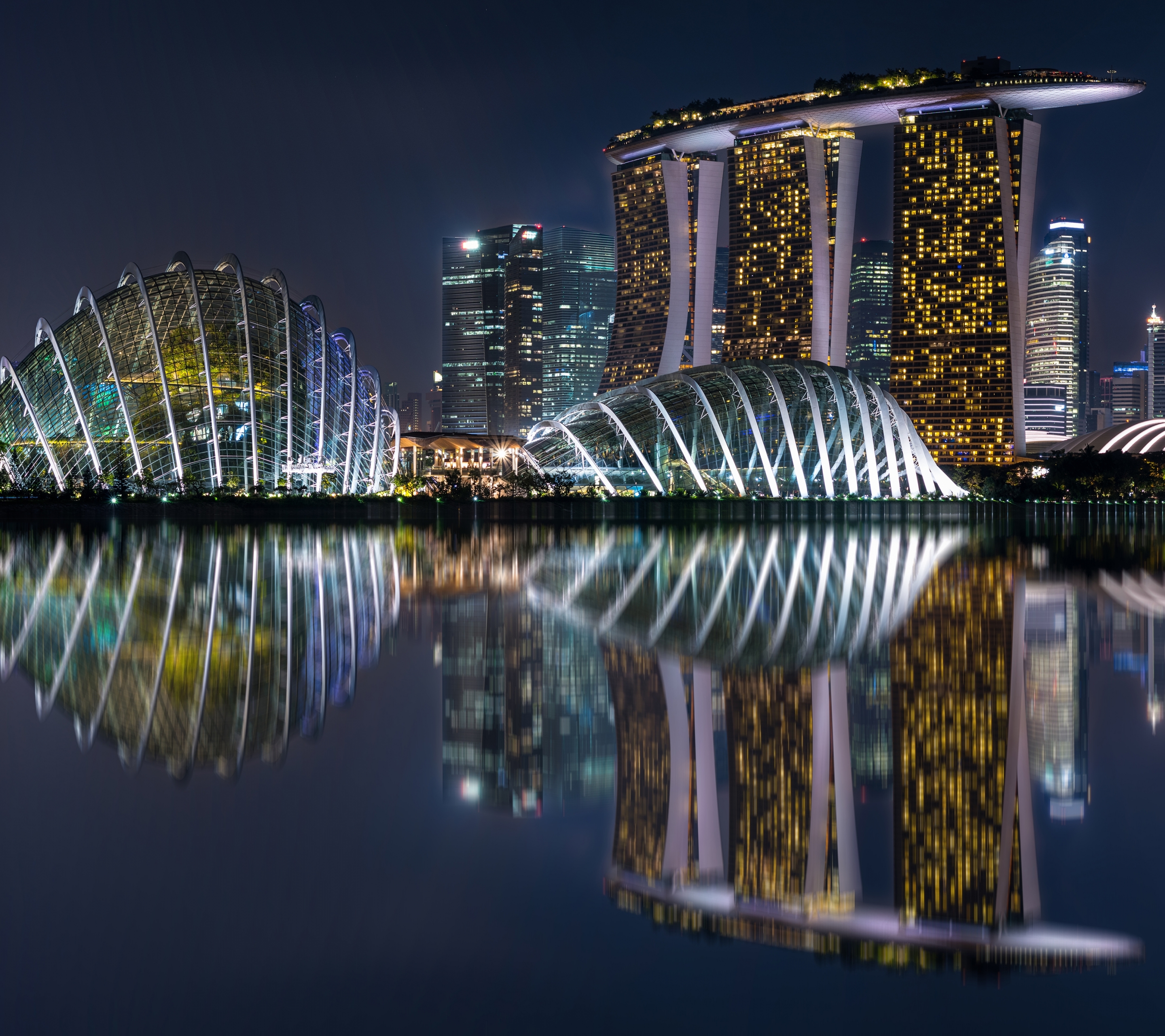 Скачать обои бесплатно Ночь, Здание, Сингапур, Строительство, Сделано Человеком, Marina Bay Sands картинка на рабочий стол ПК