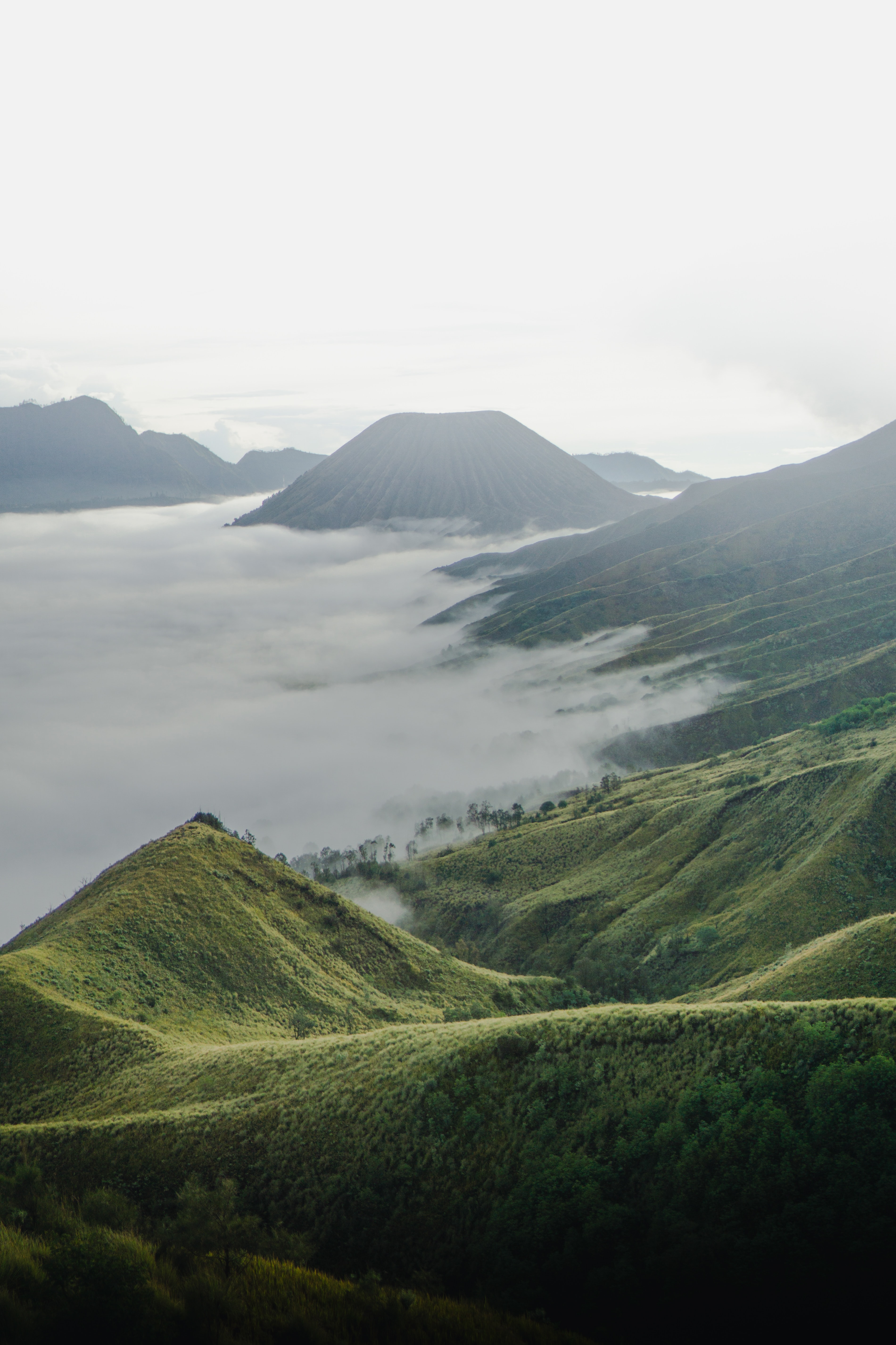 無料モバイル壁紙自然, 山脈, 霧, 火山, 雲, 風景をダウンロードします。
