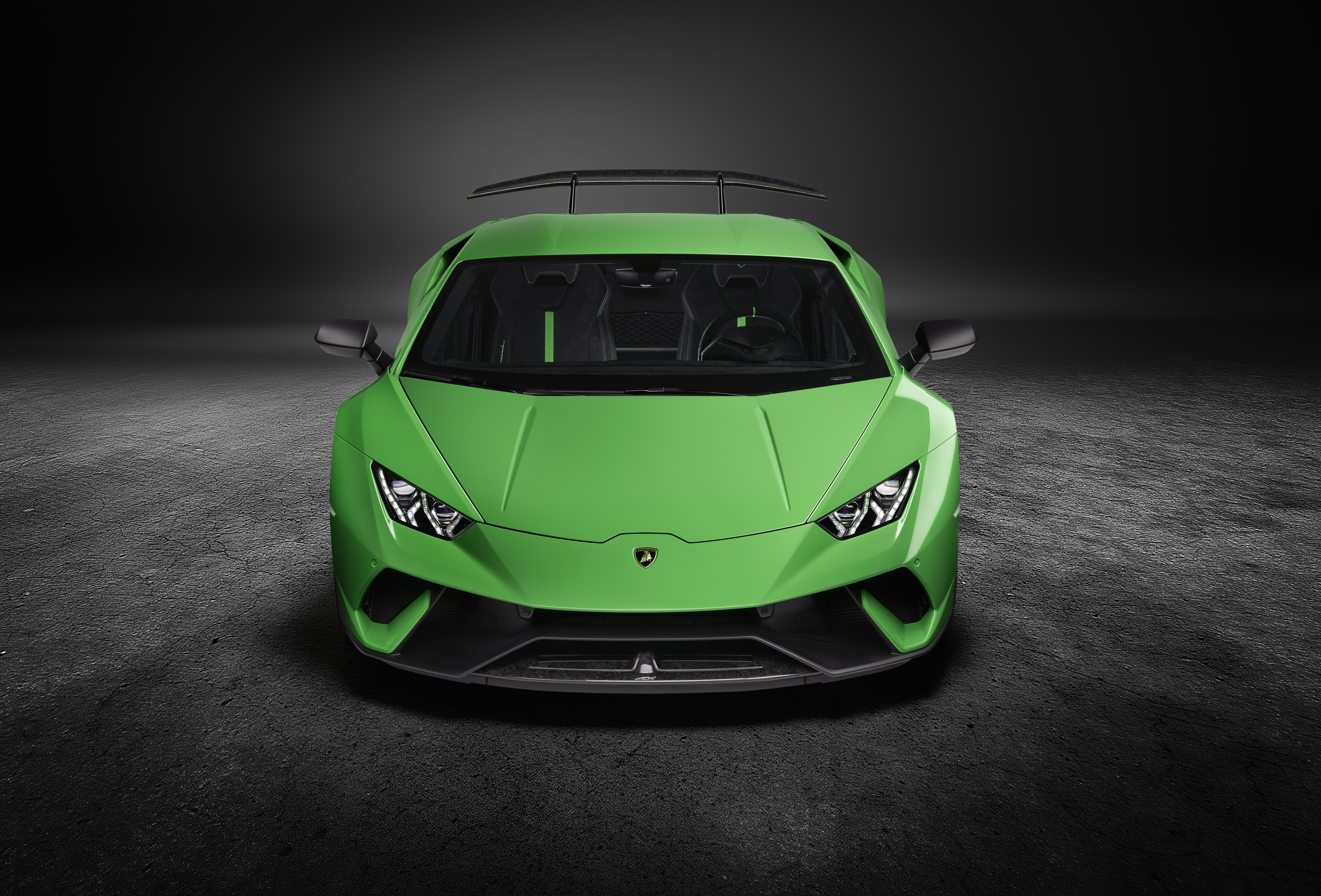 Laden Sie Lamborghini Huracan HD-Desktop-Hintergründe herunter